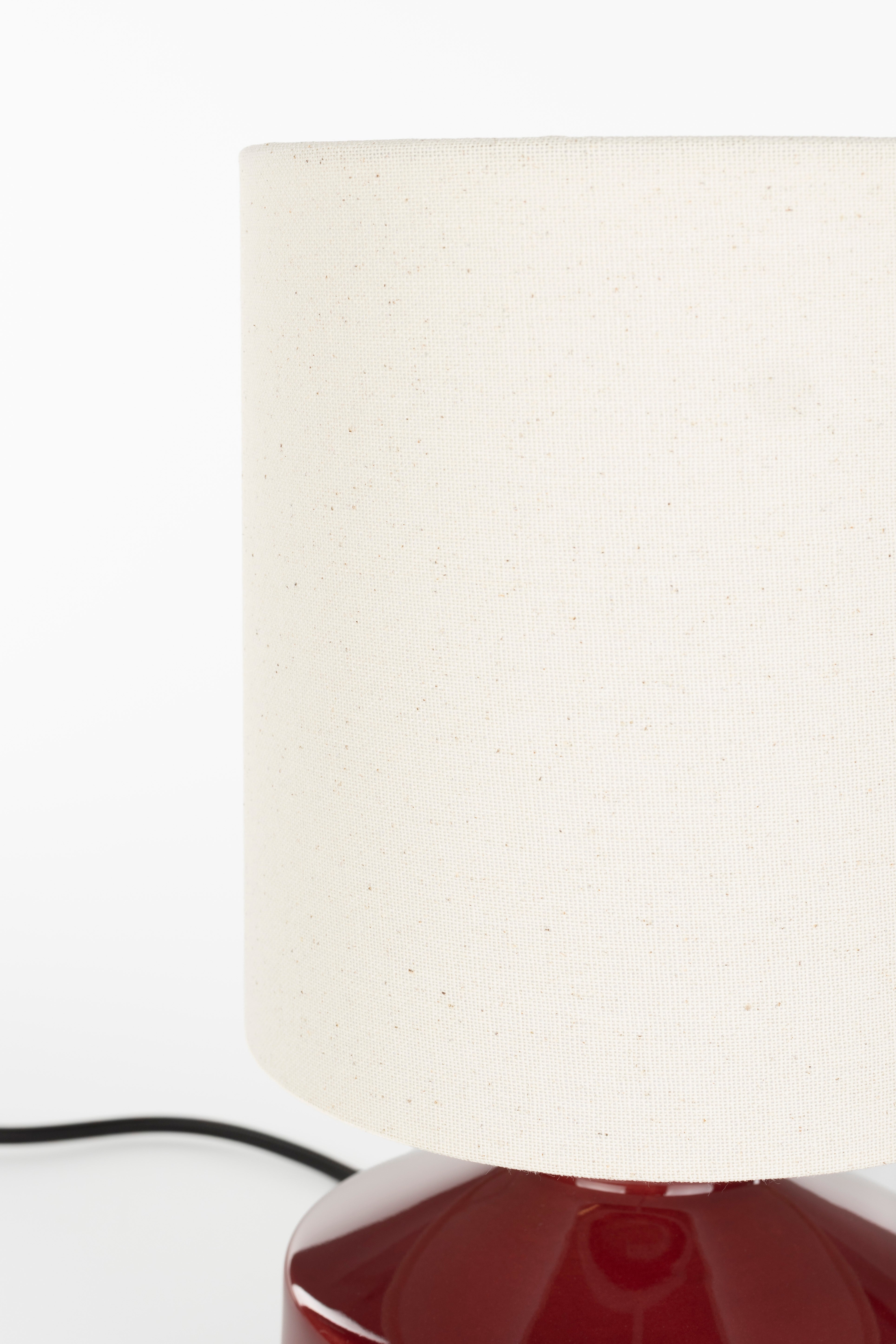 NOOK burgundy table lamp