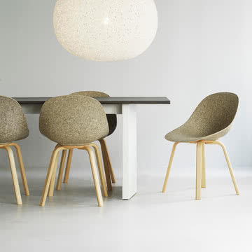 Upholstered chair mat with a beech base [Ola] [Amelia SPR]