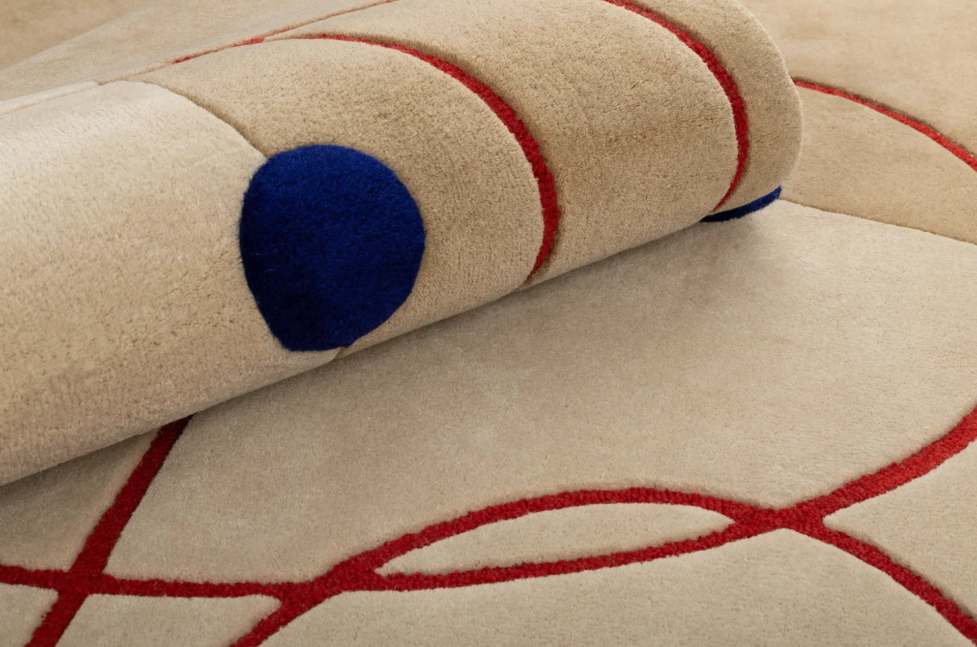 MARSEILLE Beige Rug with Red and Navy