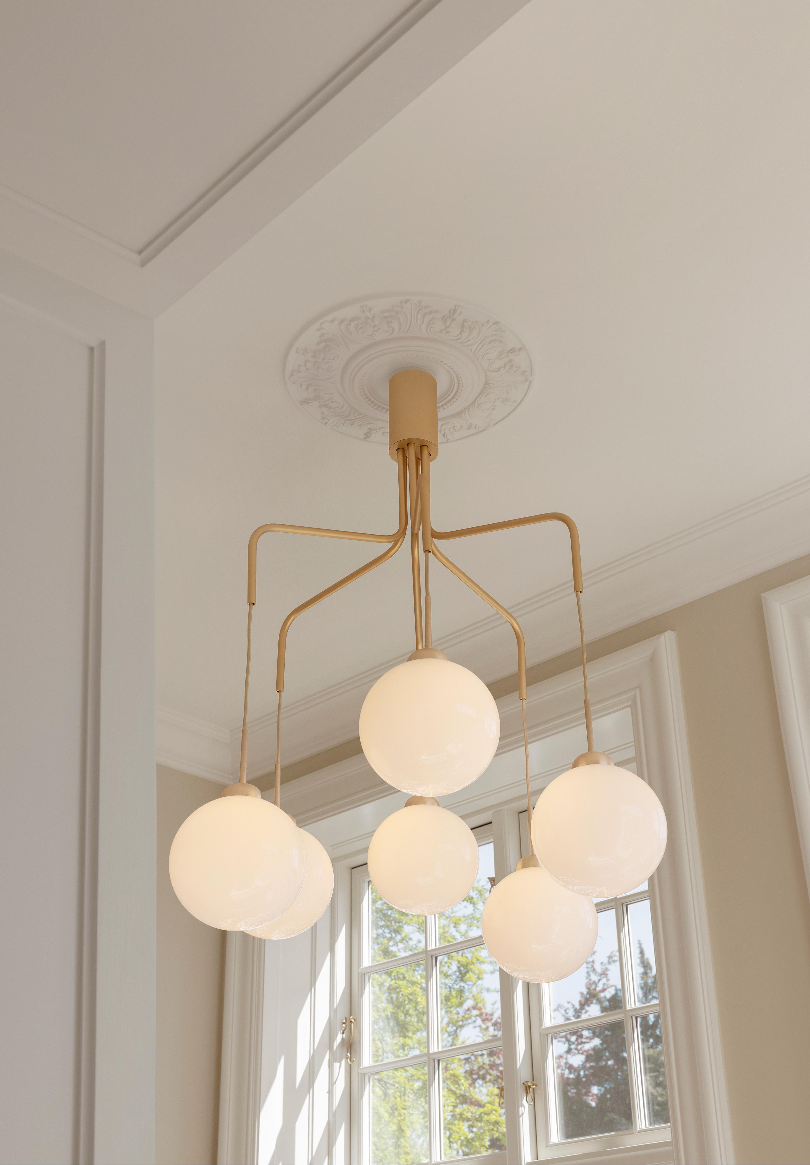 APIALES CLUSTER 6 Pendant Lamp Black with Opal Glass