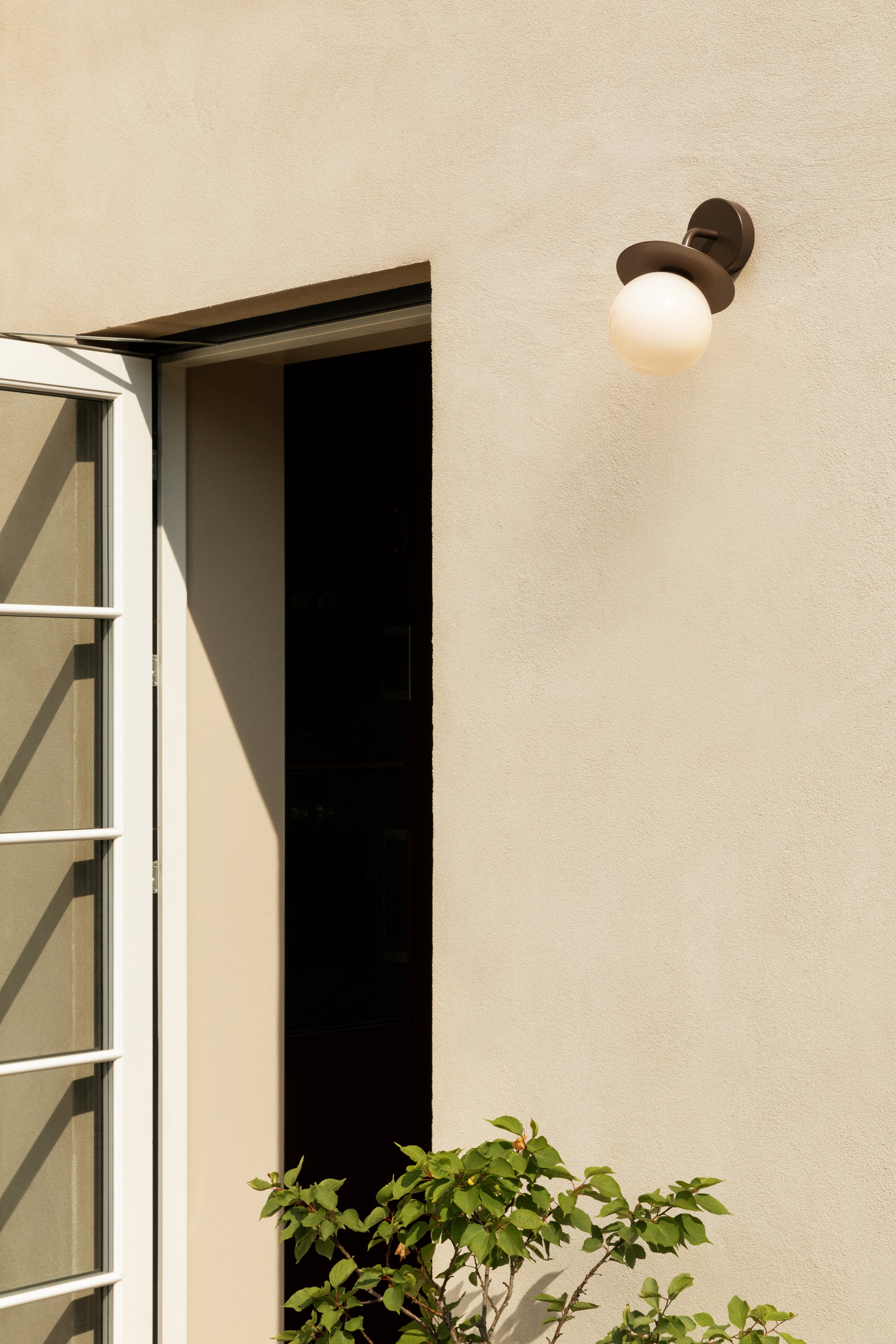 Outdoor wall lamp LIILA dark brown with opal glass