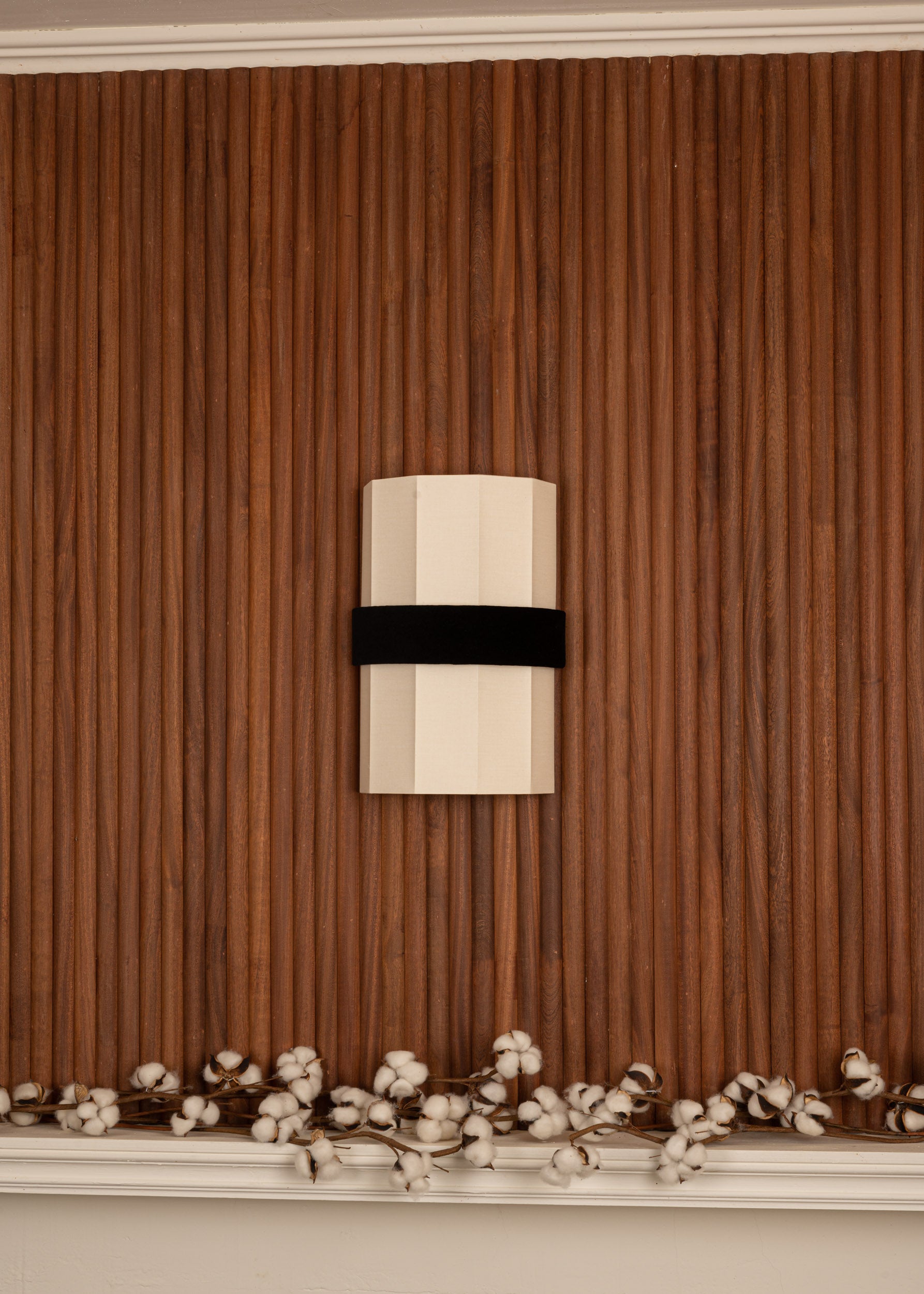 Wall lamp OKLA ecru with black