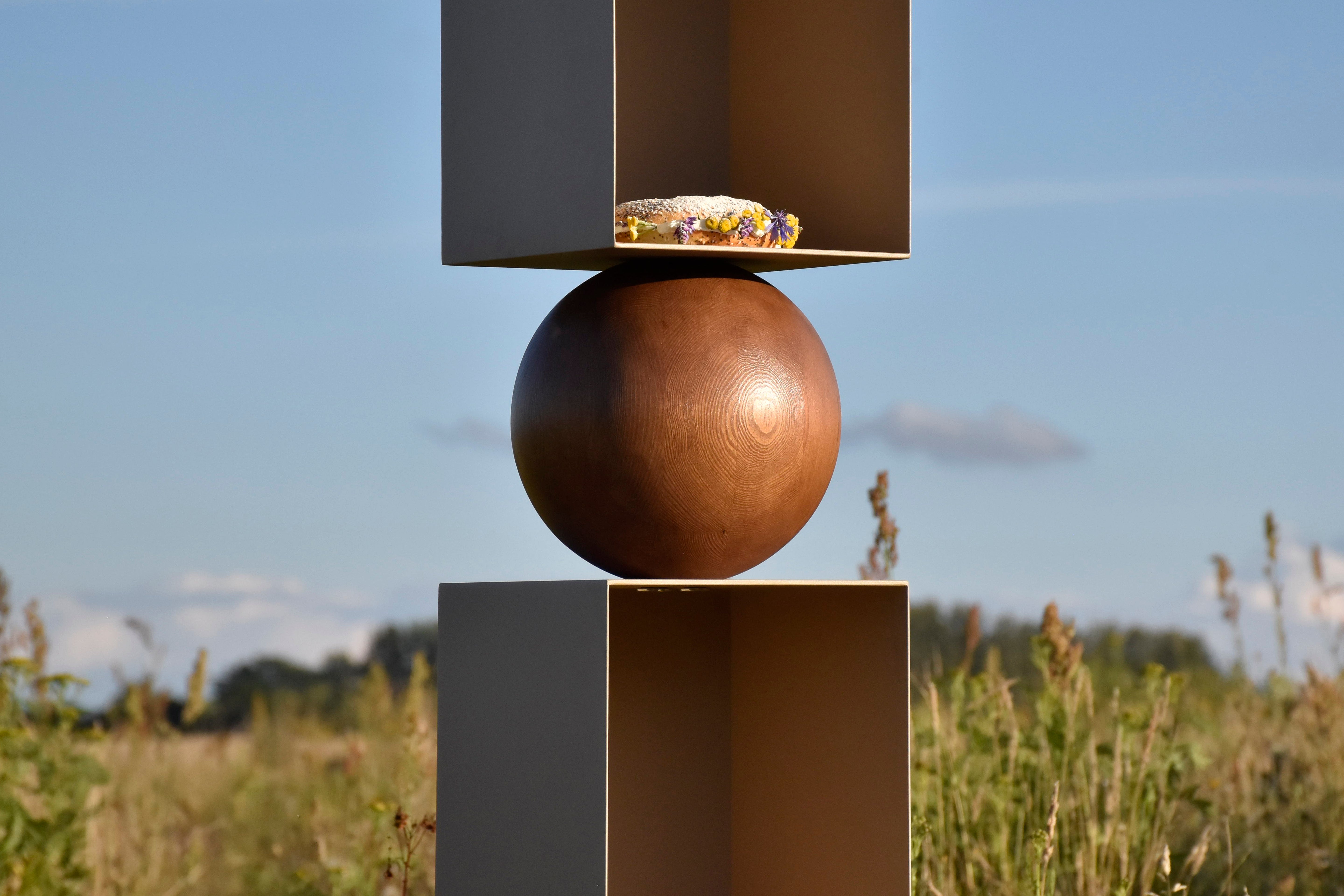 PECAN LONG shelf made of wood and steel