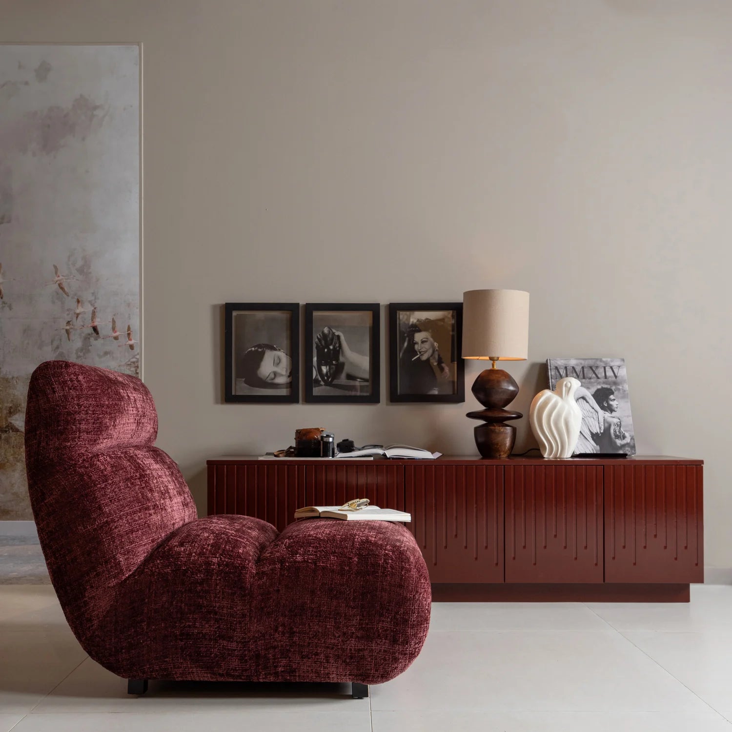 Observe chair burgundy