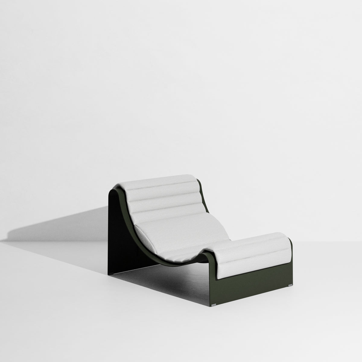 ECLIPSE Lounge Chair in Dark Green with Gray Cushion