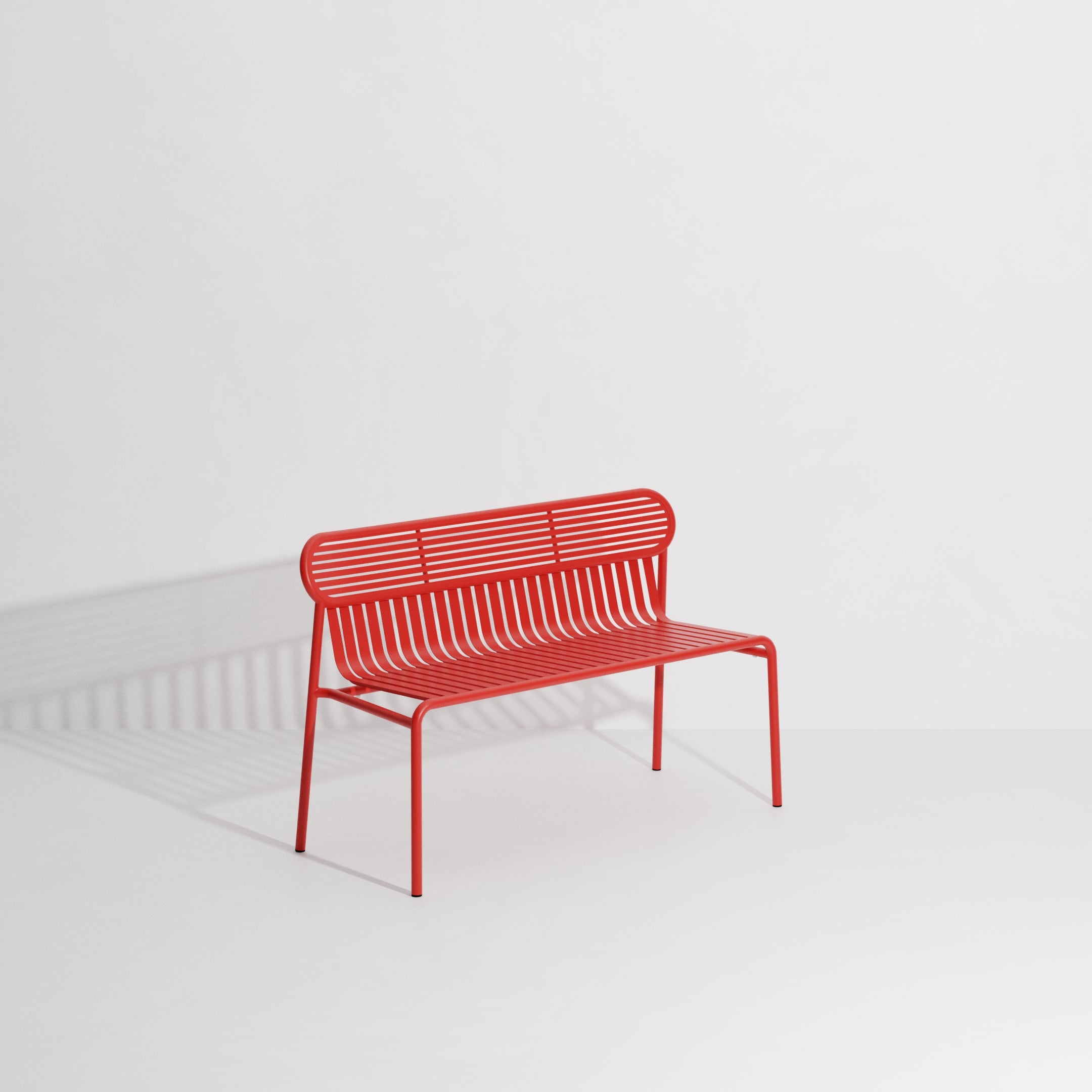 WEEK-END red garden bench with backrest