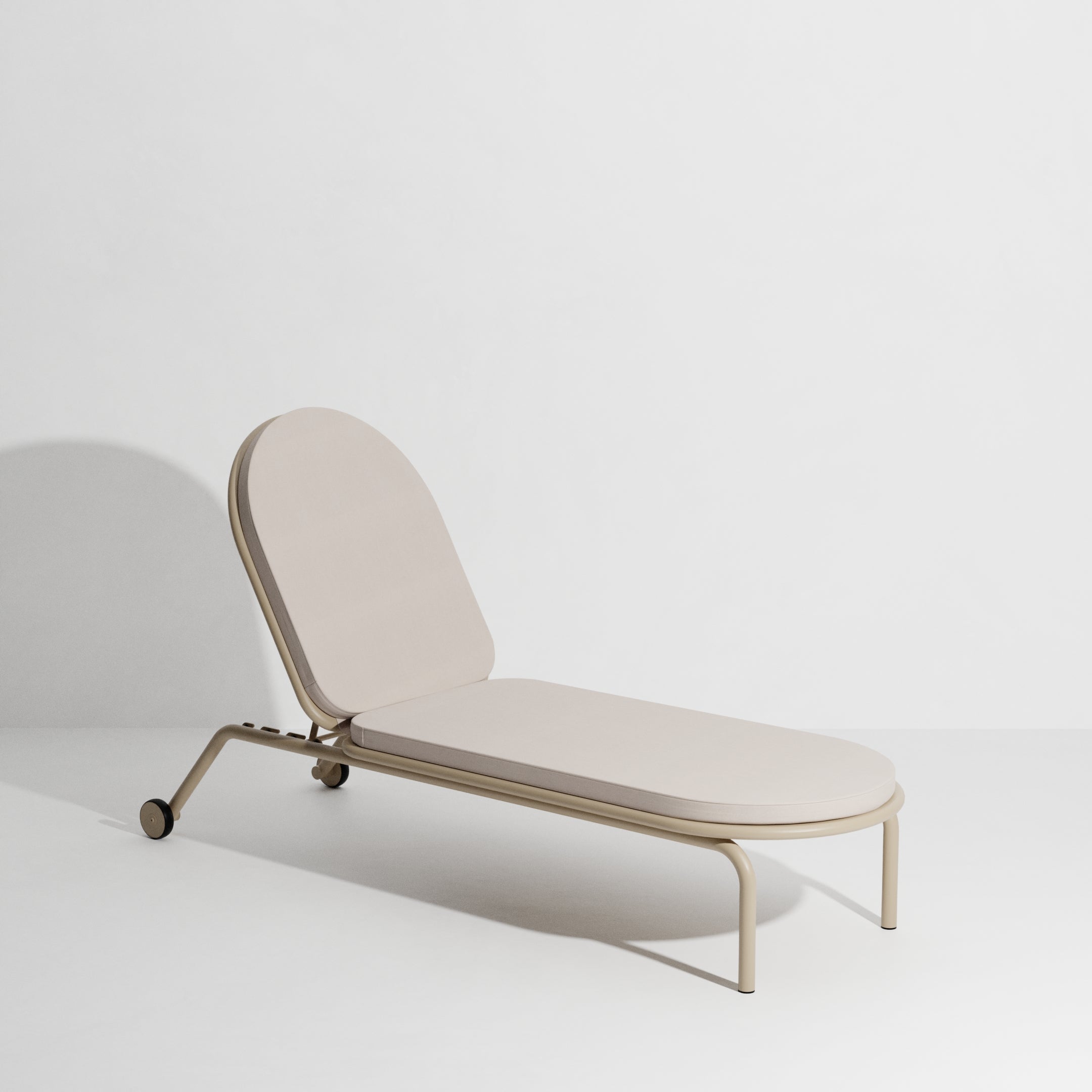 WEEK-END Beige Garden Lounger