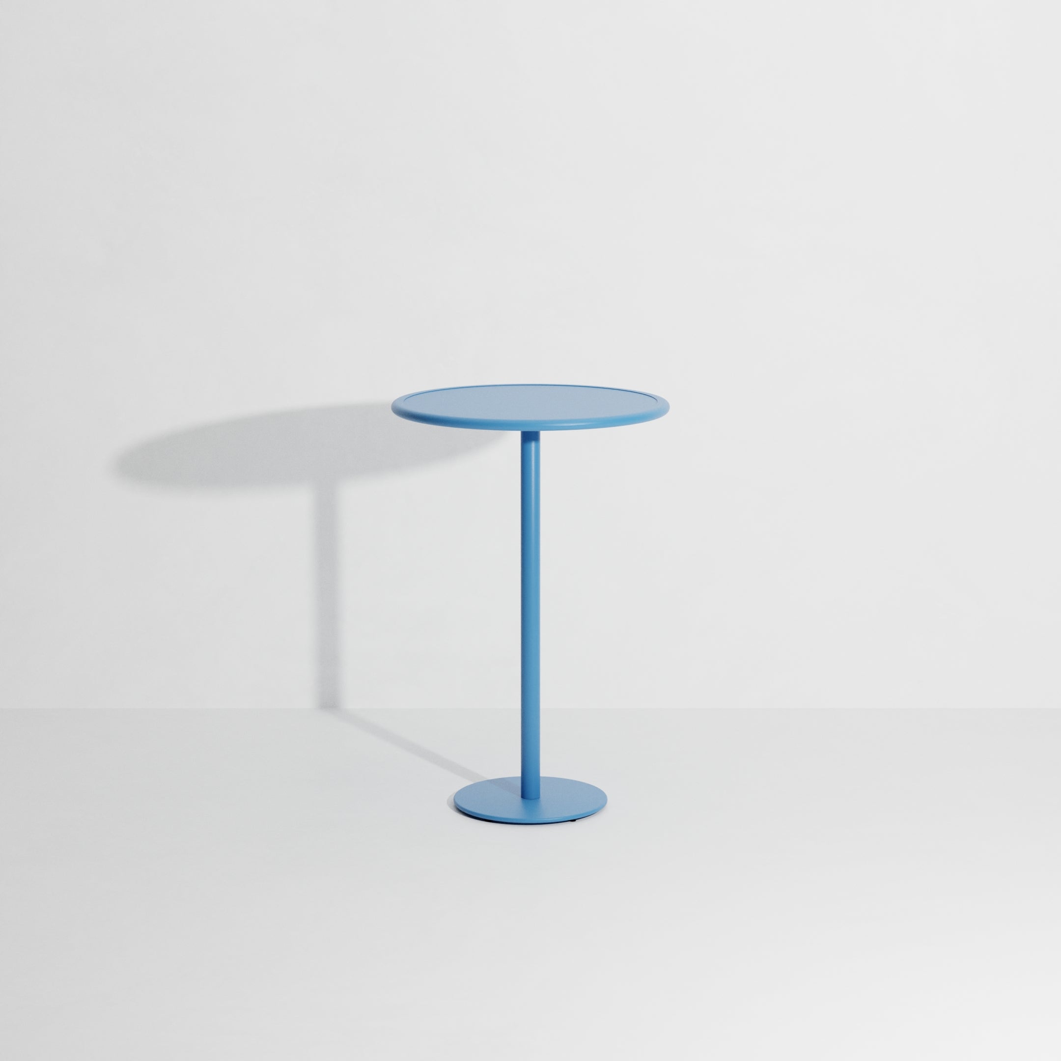 WEEK-END Round Garden Table in Blue
