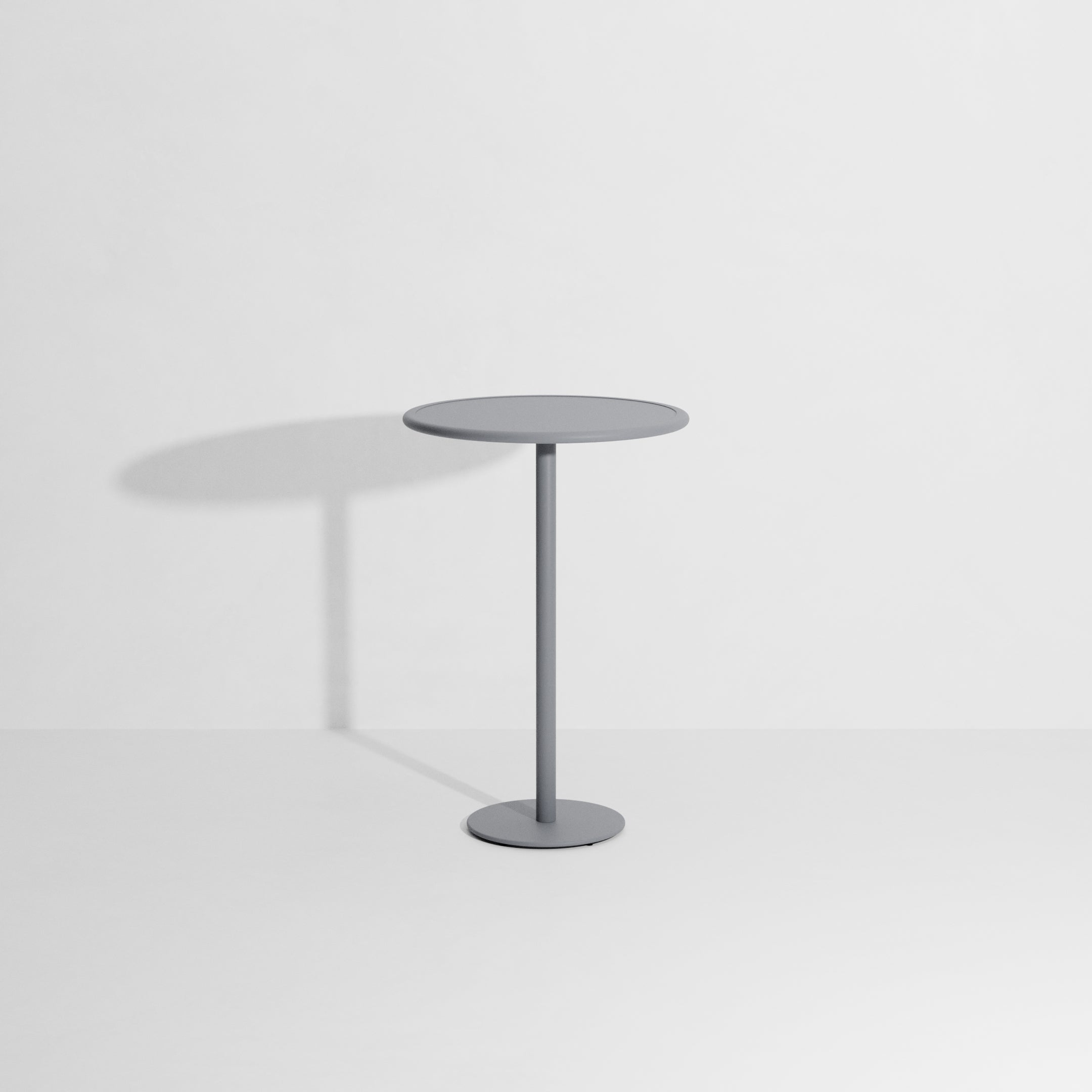 WEEK-END Round Garden Table in Gray