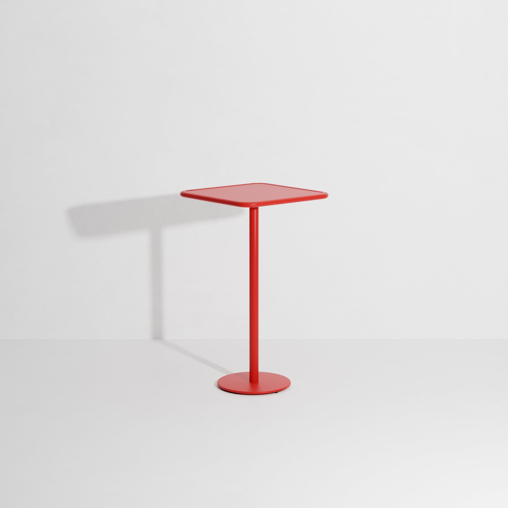 WEEK-END Square Garden Table in Red