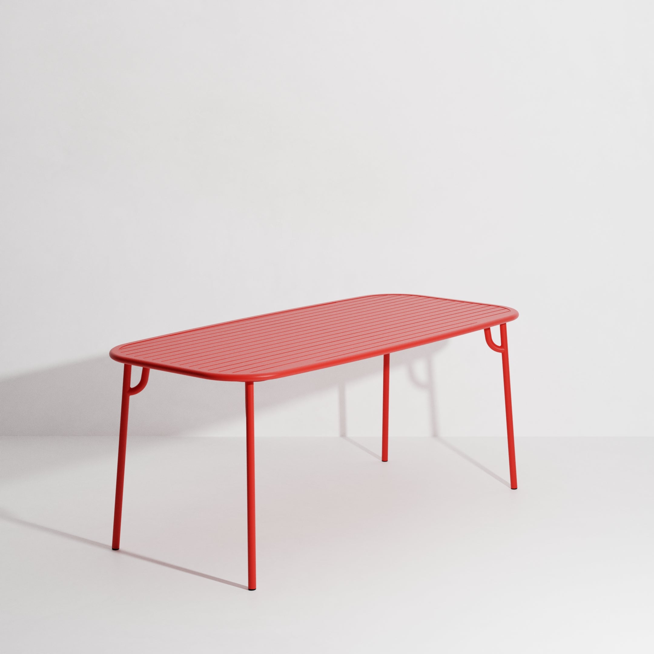 WEEK-END Red Garden Table