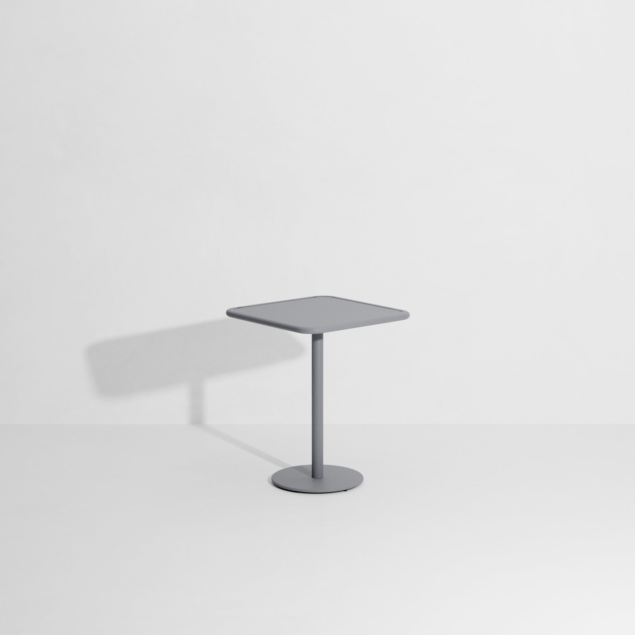 WEEK-END Square Garden Table in Gray