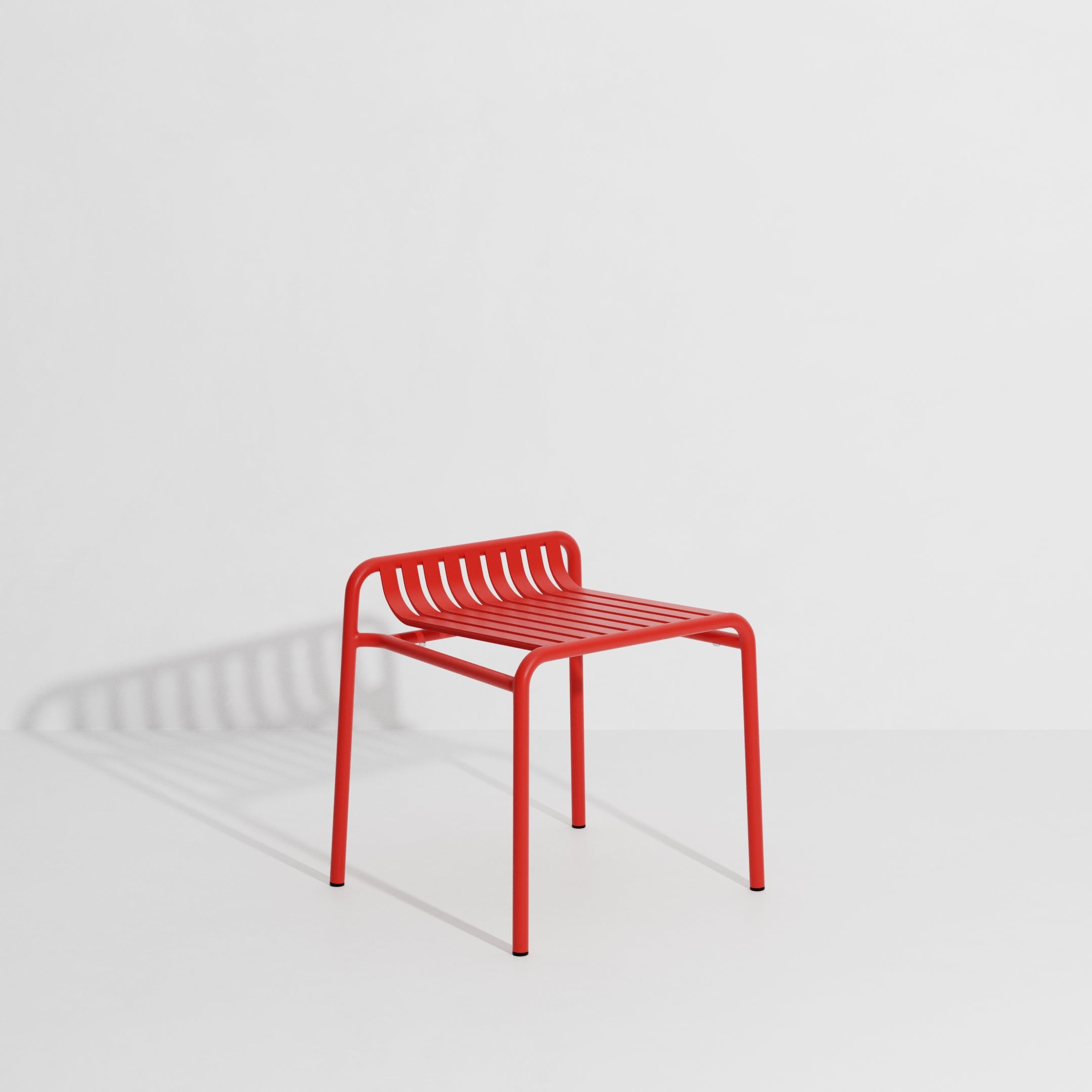 WEEK-END red garden stool