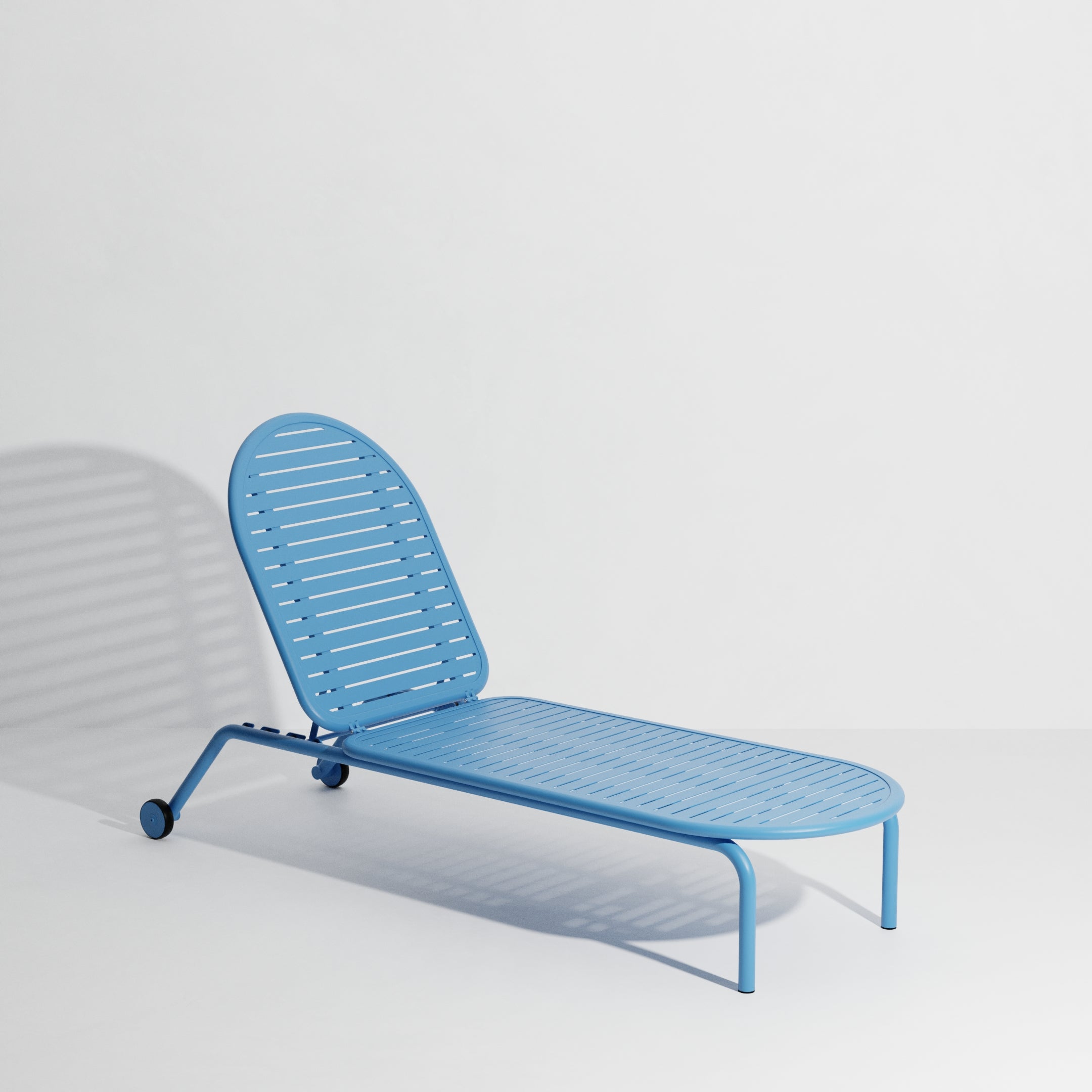 WEEK-END Blue Garden Lounger