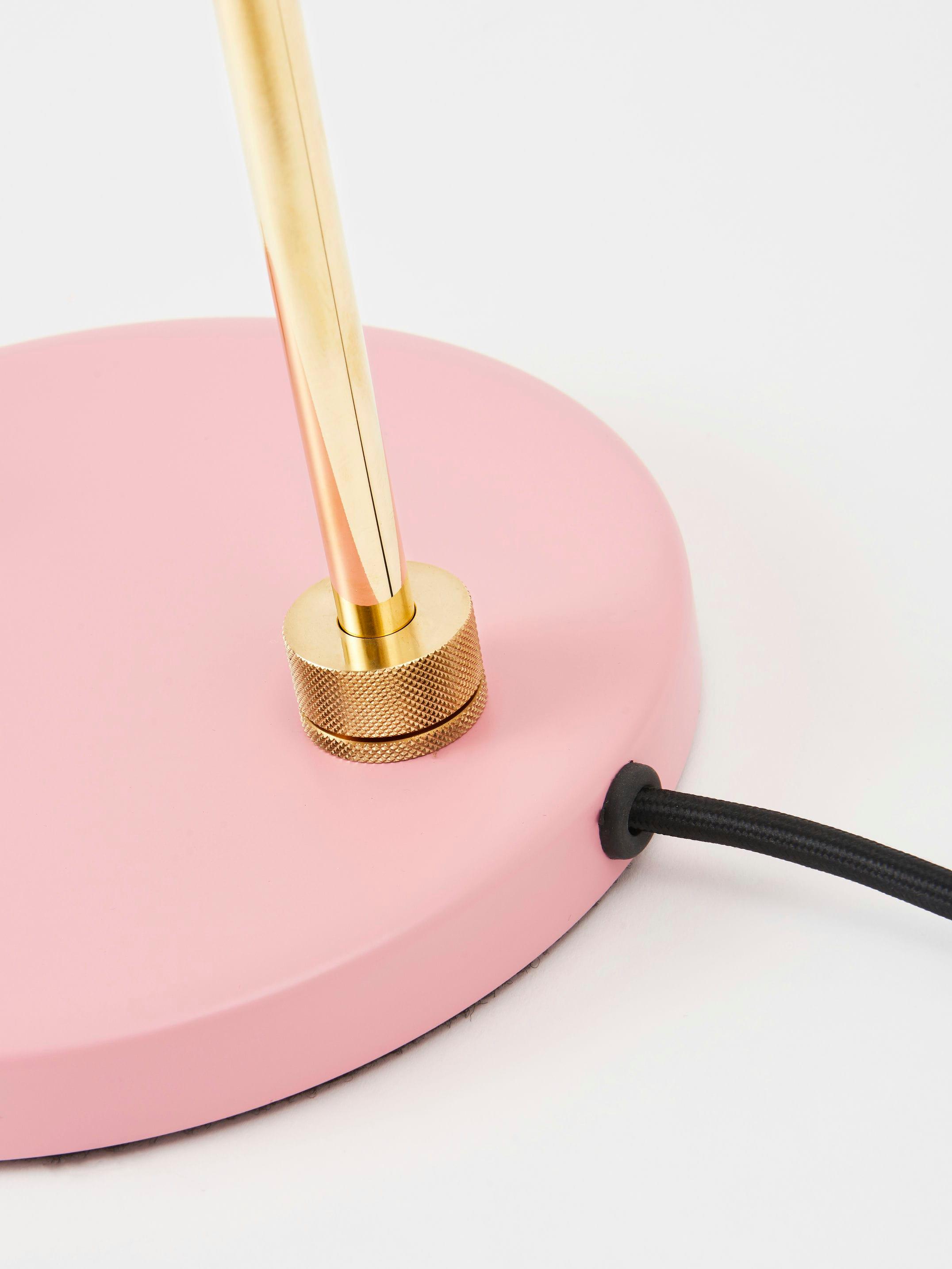 Petite Machine table lamp light pink