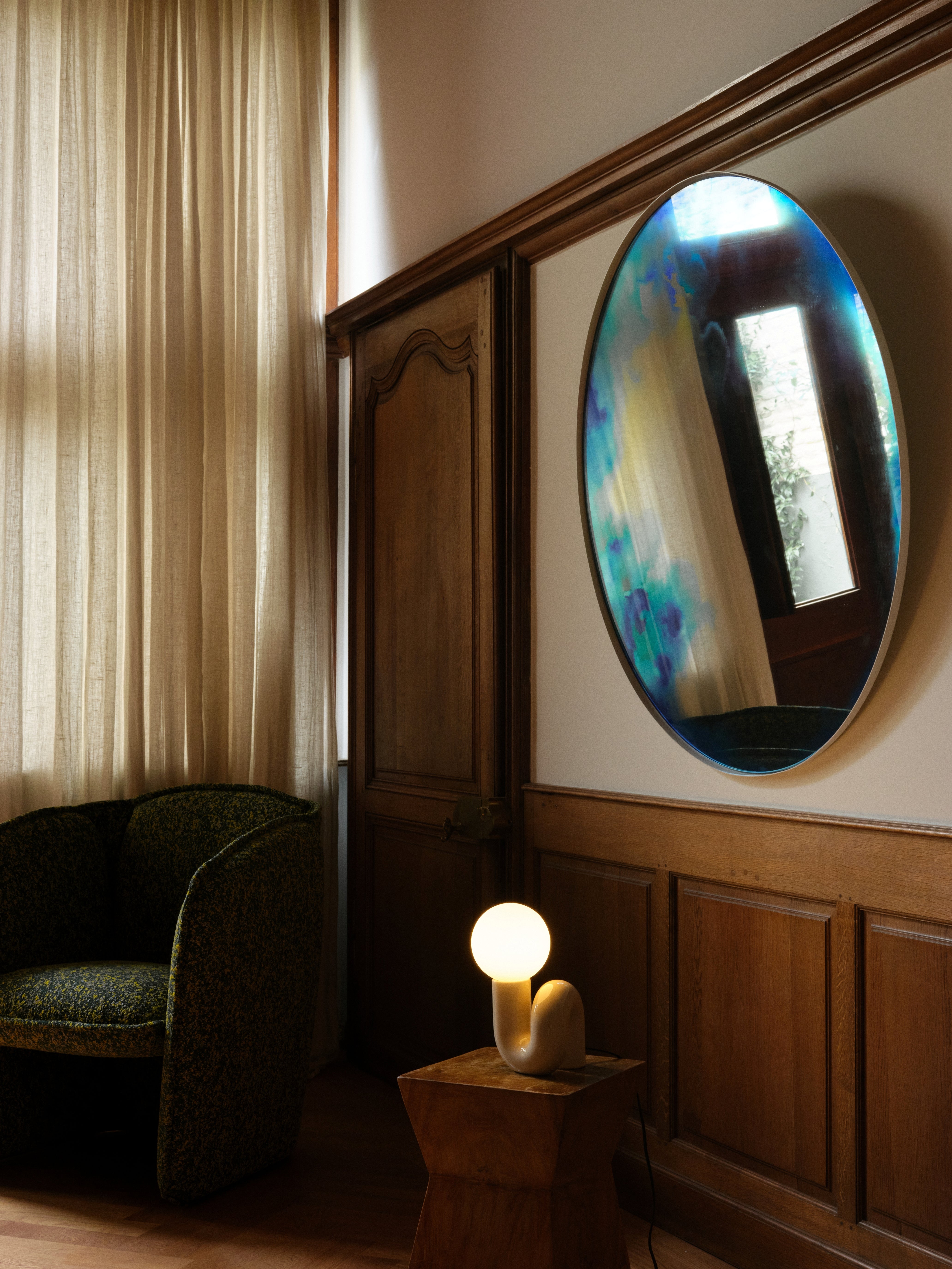 Round Wall Mirror FRANCIS in White with Green-Blue Accents