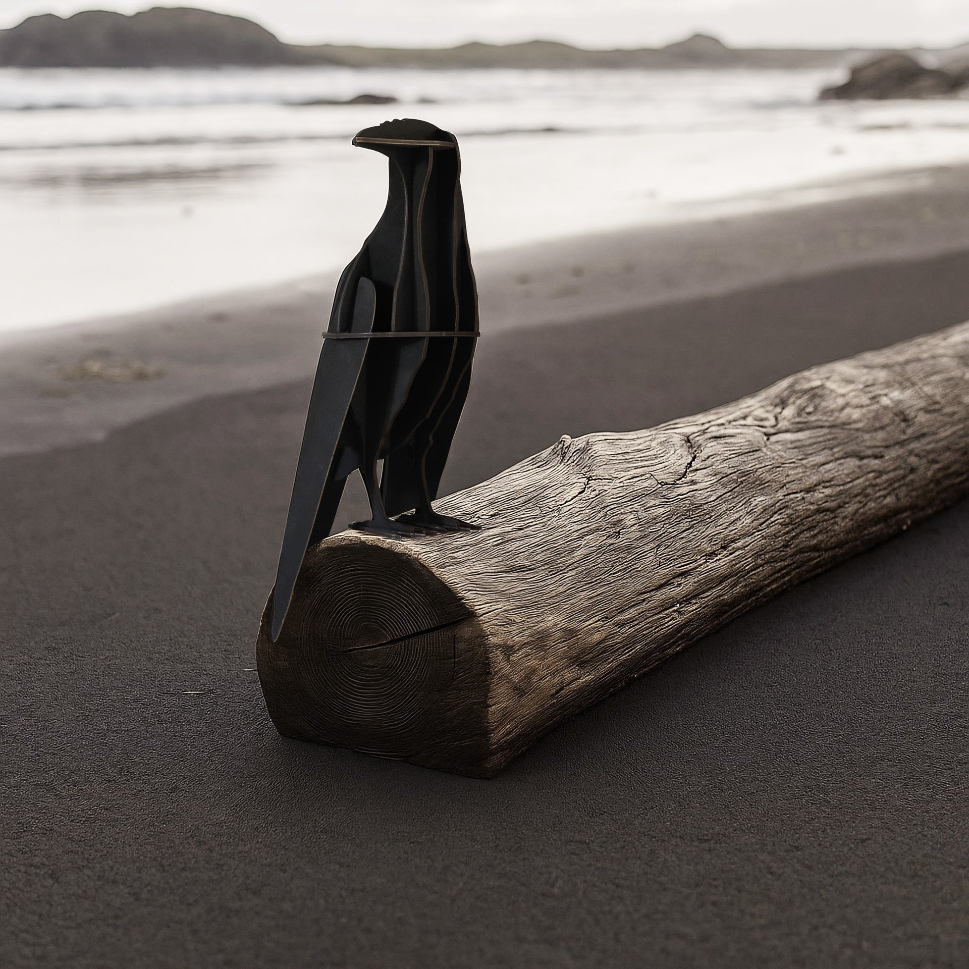 ALFRED Decorative Figure in Black