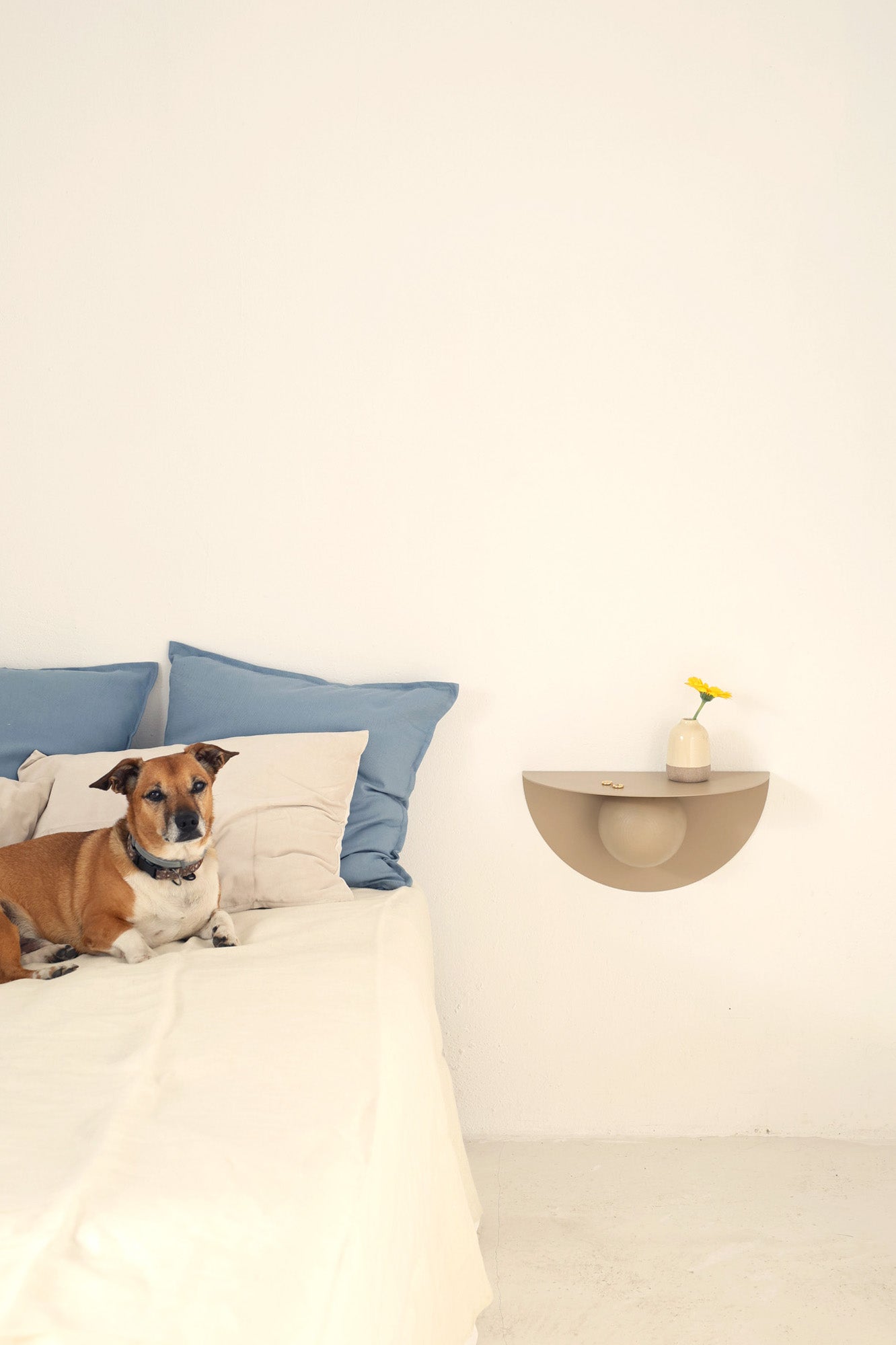 Wall shelf POP in steel and wood