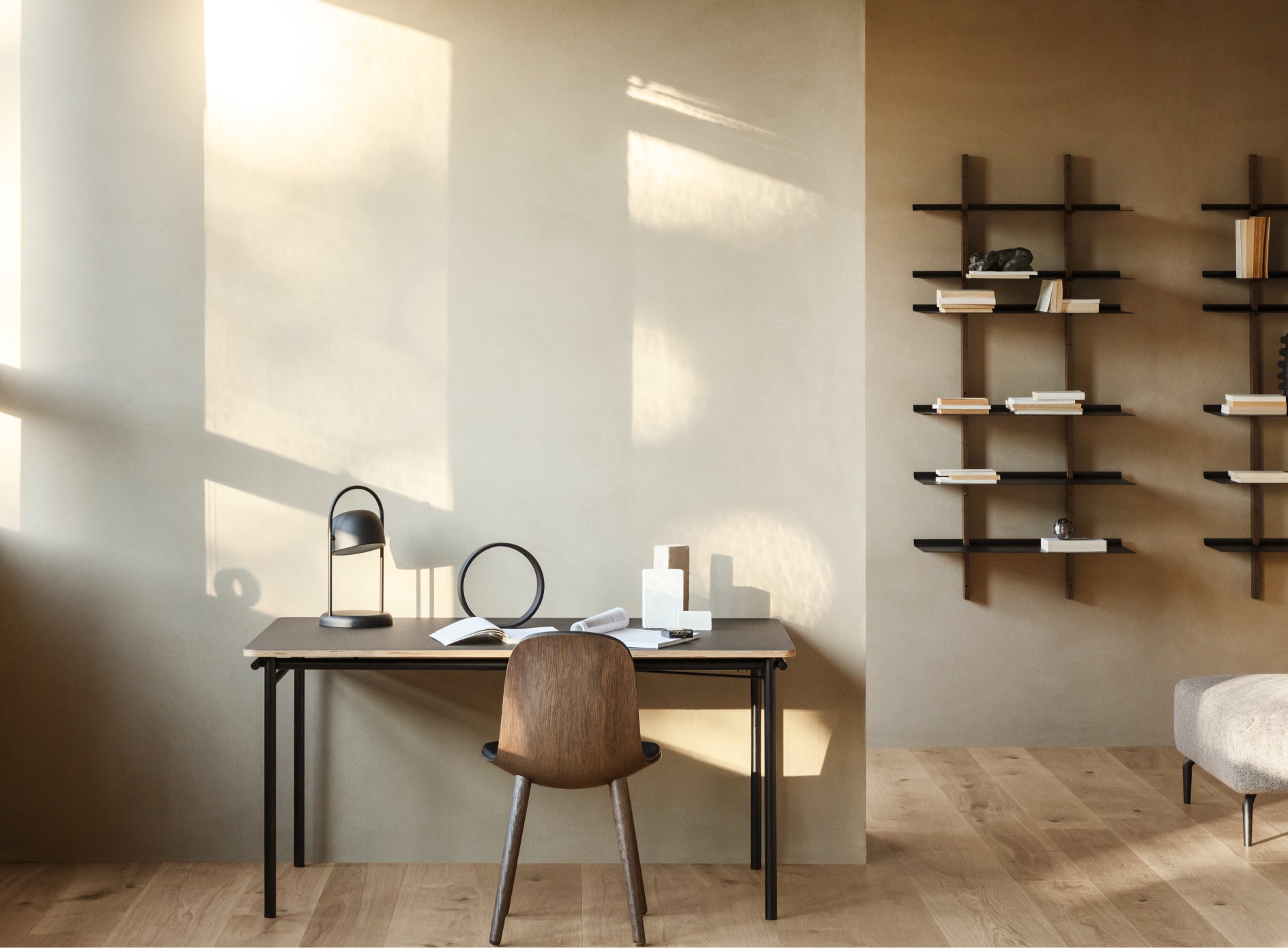 Expandable Table TAFFEL beige