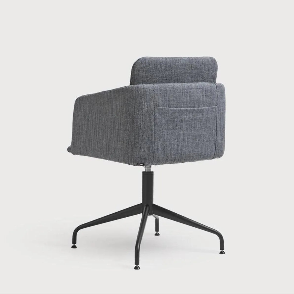 Fotel biurowy NOTE 4 B-4064 tapicerowany