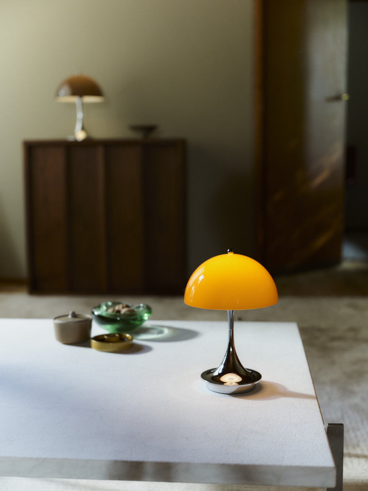 Portable Lamp PANTHELLA 160 orange with chrome base