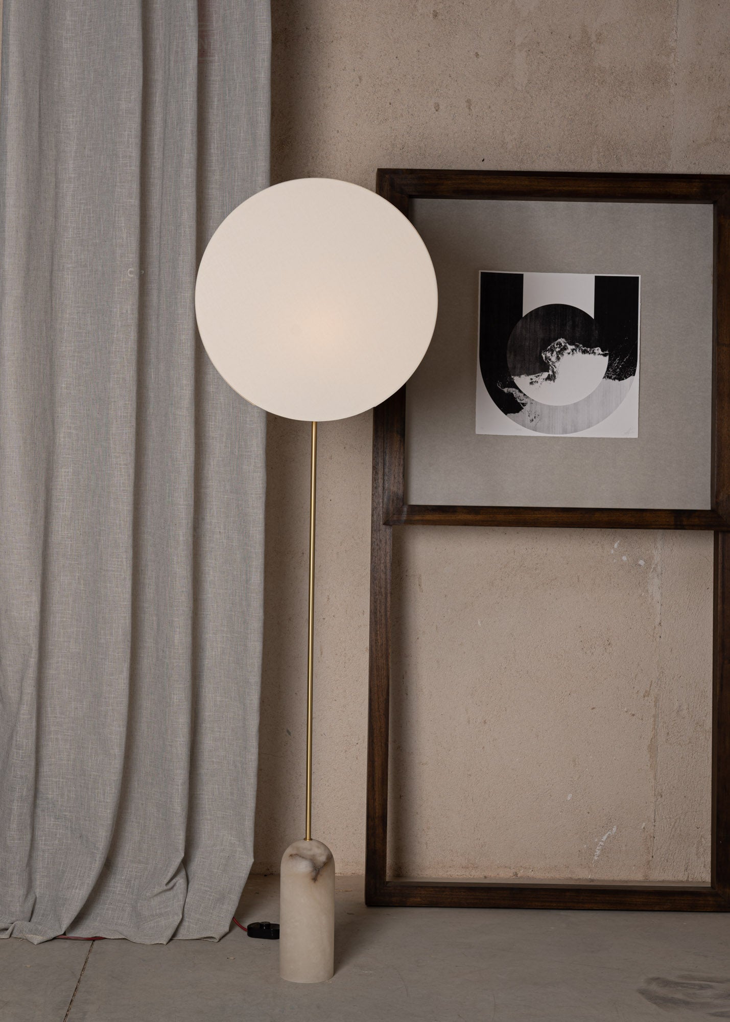 Pendulum Floor Lamp White Alabaster