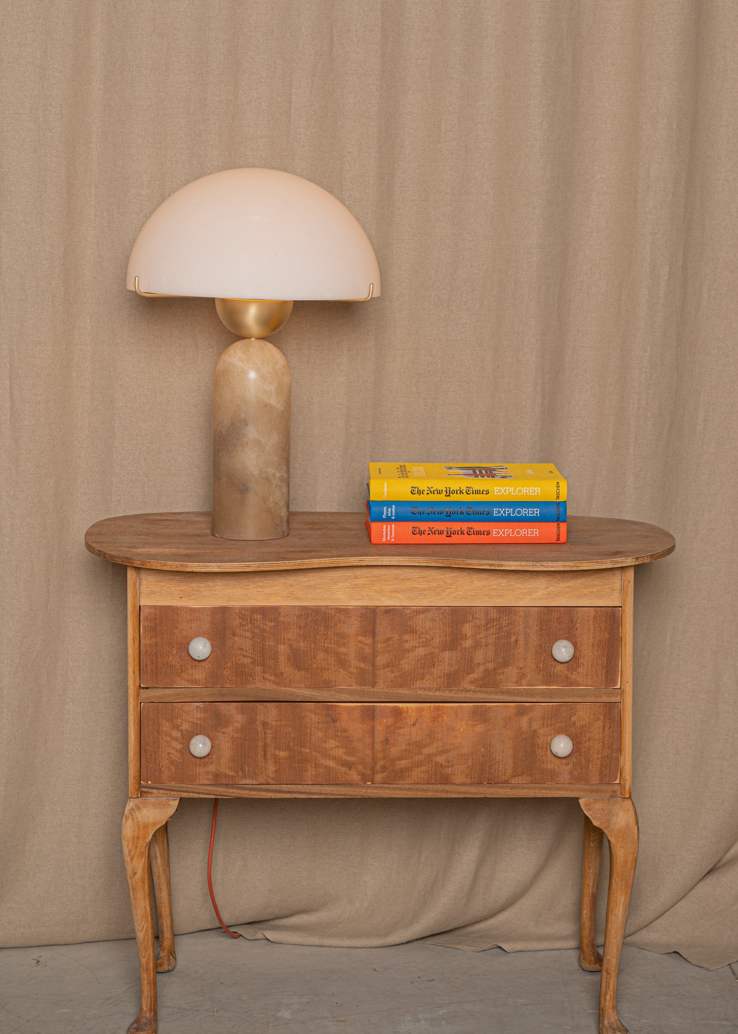 PEONO Table Lamp Dark Beige Alabaster