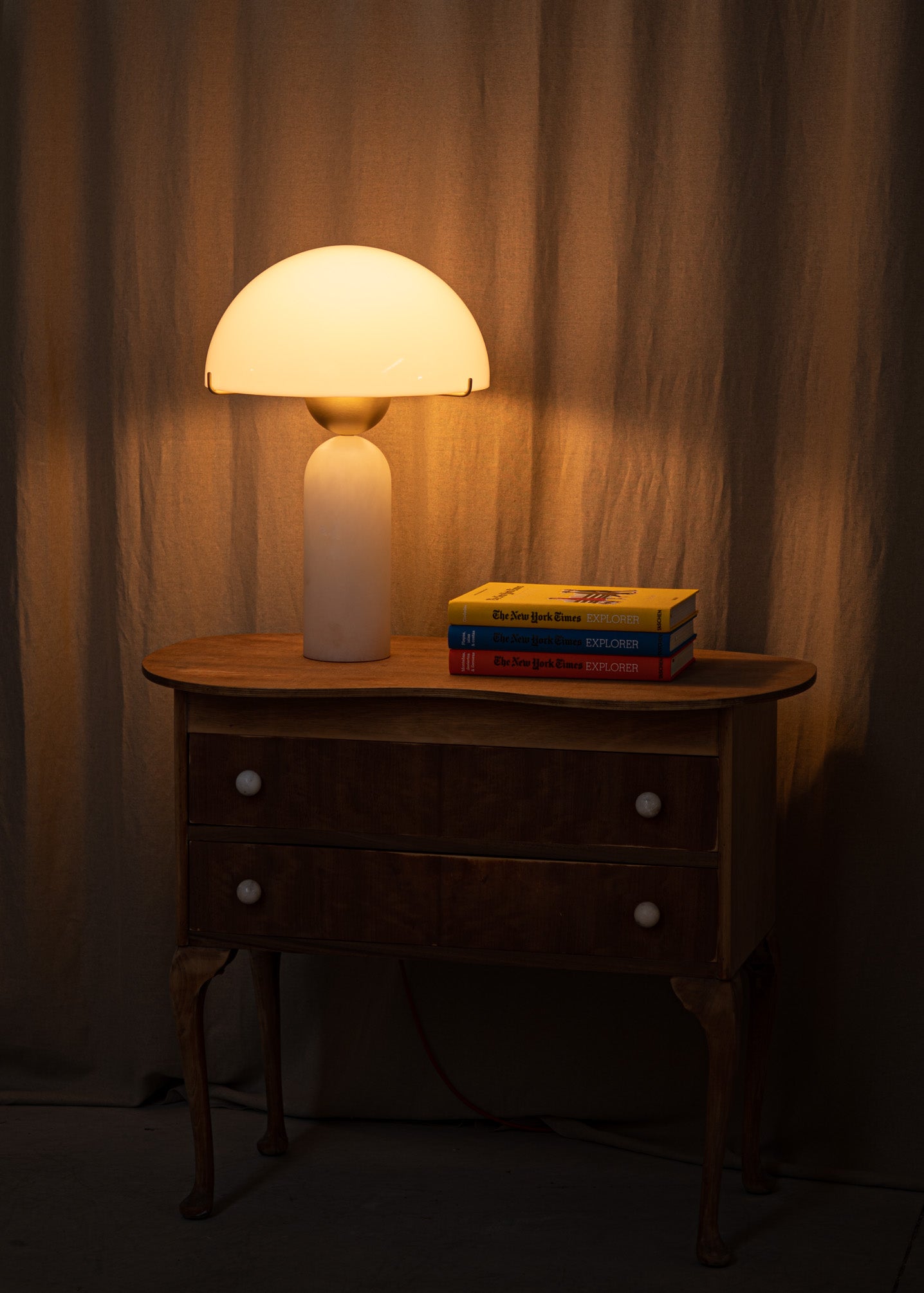 PEONO Table Lamp White Alabaster