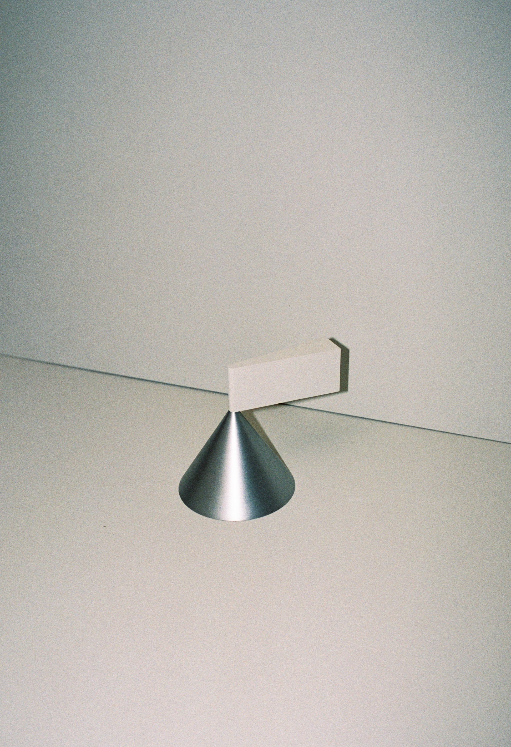 APOLLO White Wall Lamp