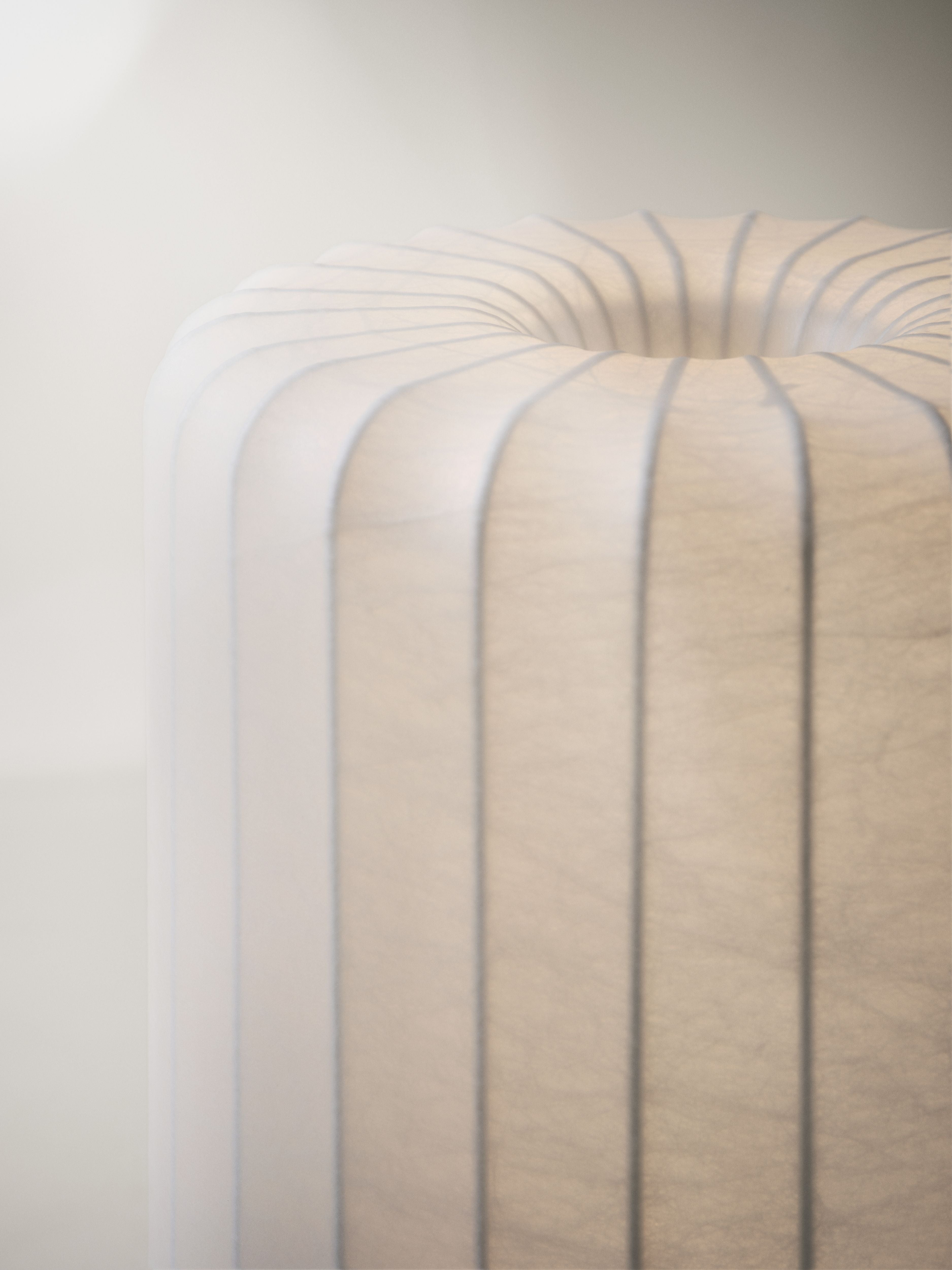 METER aluminum floor lamp