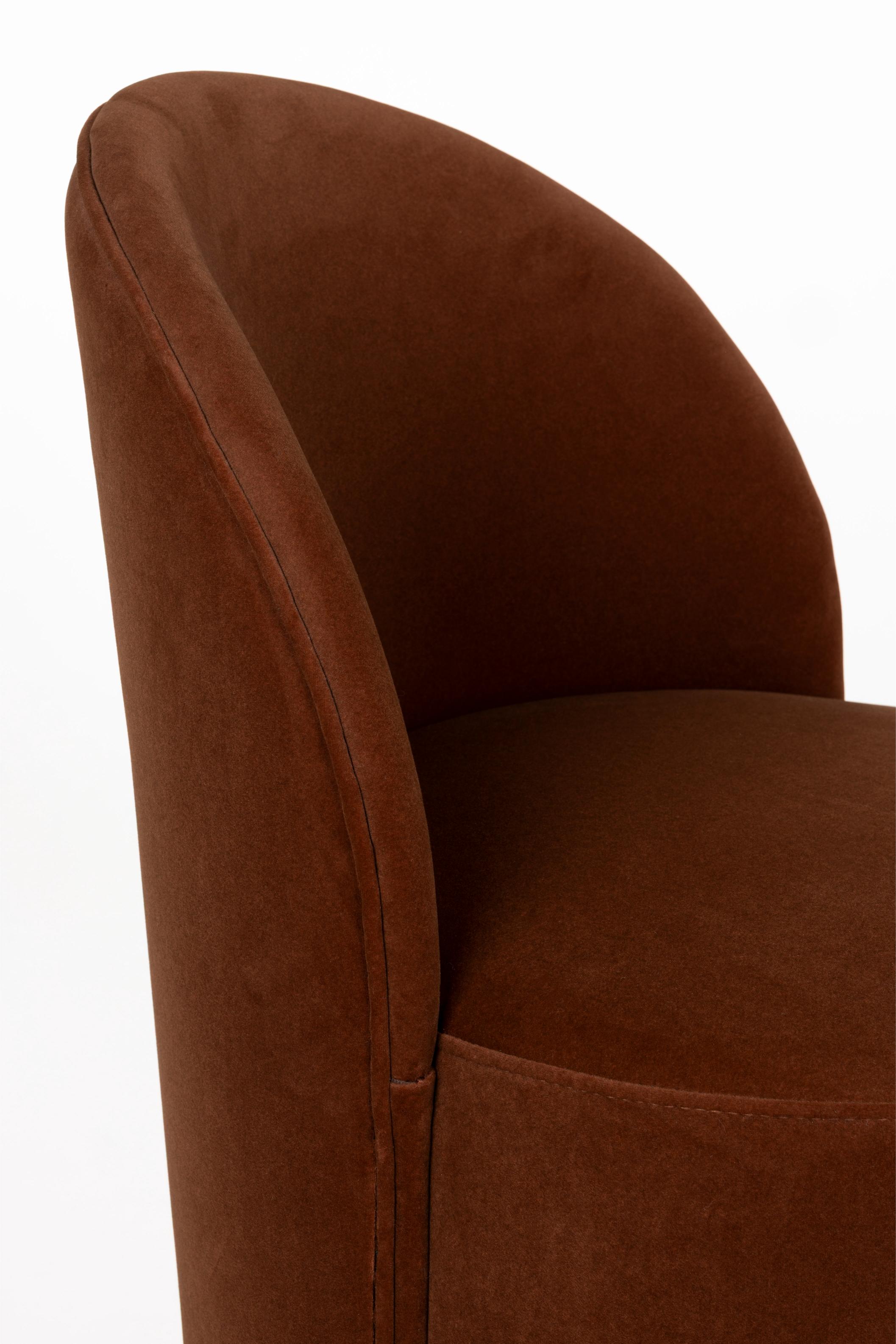 PLUSH Armchair in Brown