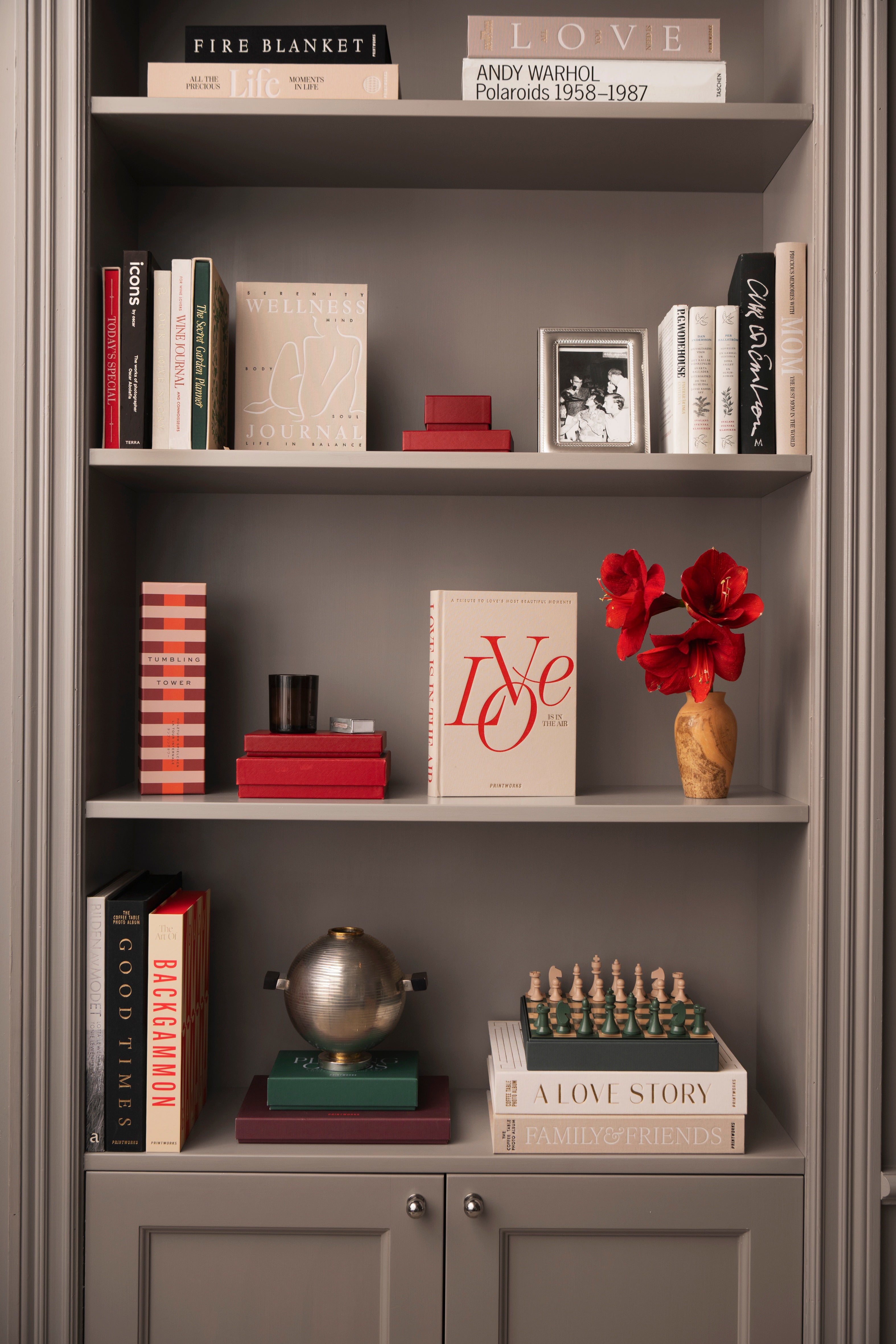 LOVE IS IN THE AIR Photo Album Beige with Red
