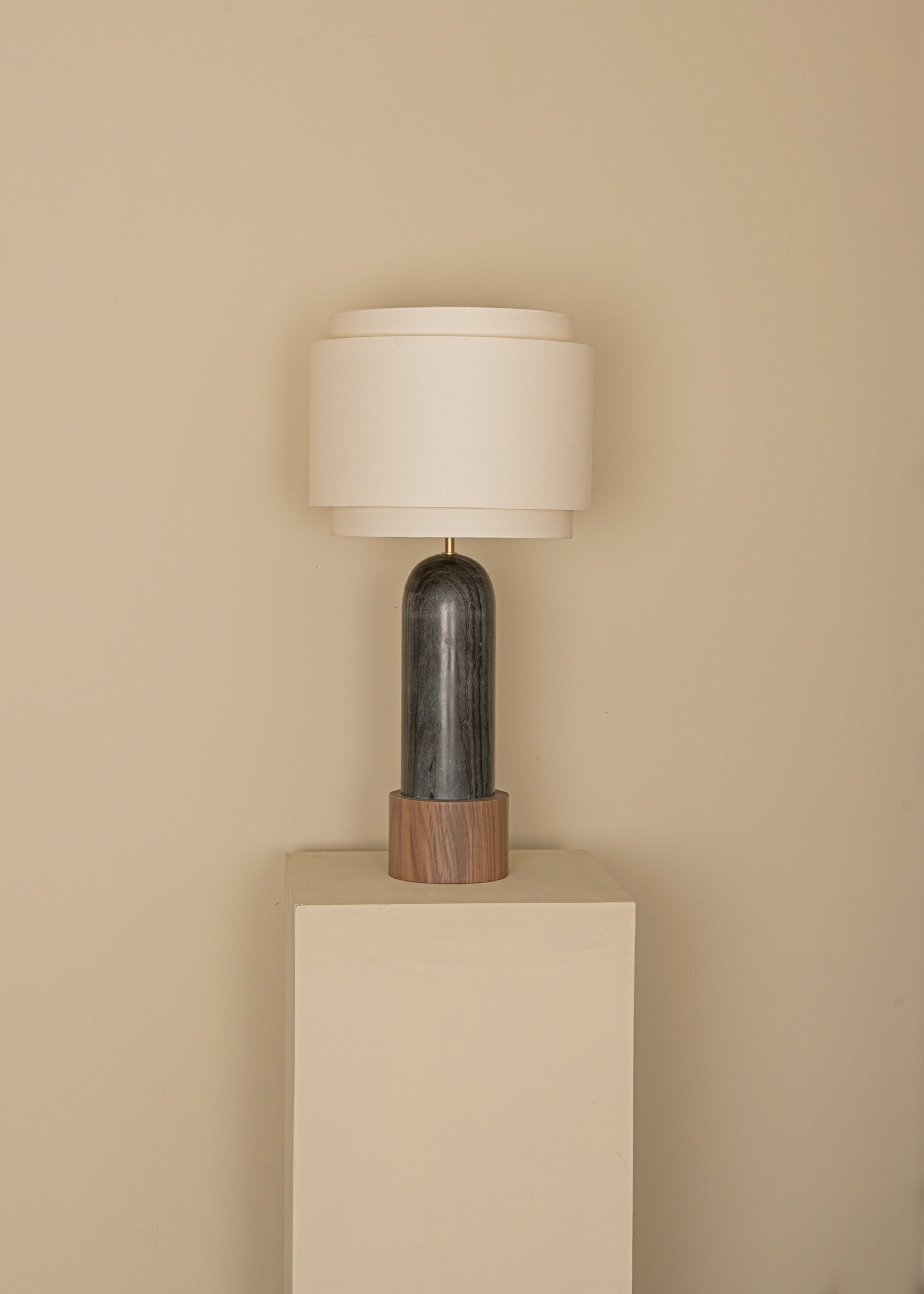 PURA KELO DOUBLE Table Lamp Black Marble