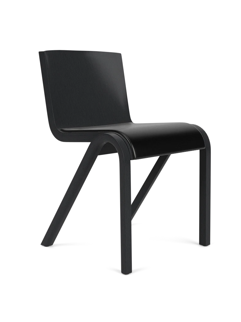 Stuhl READY schwarze Leder mit schwarzem Eichenfuß
