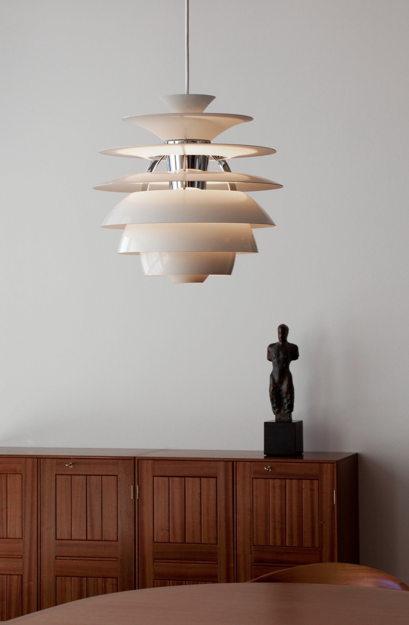 PH SNOWBALL pendant lamp in cream with brass finish