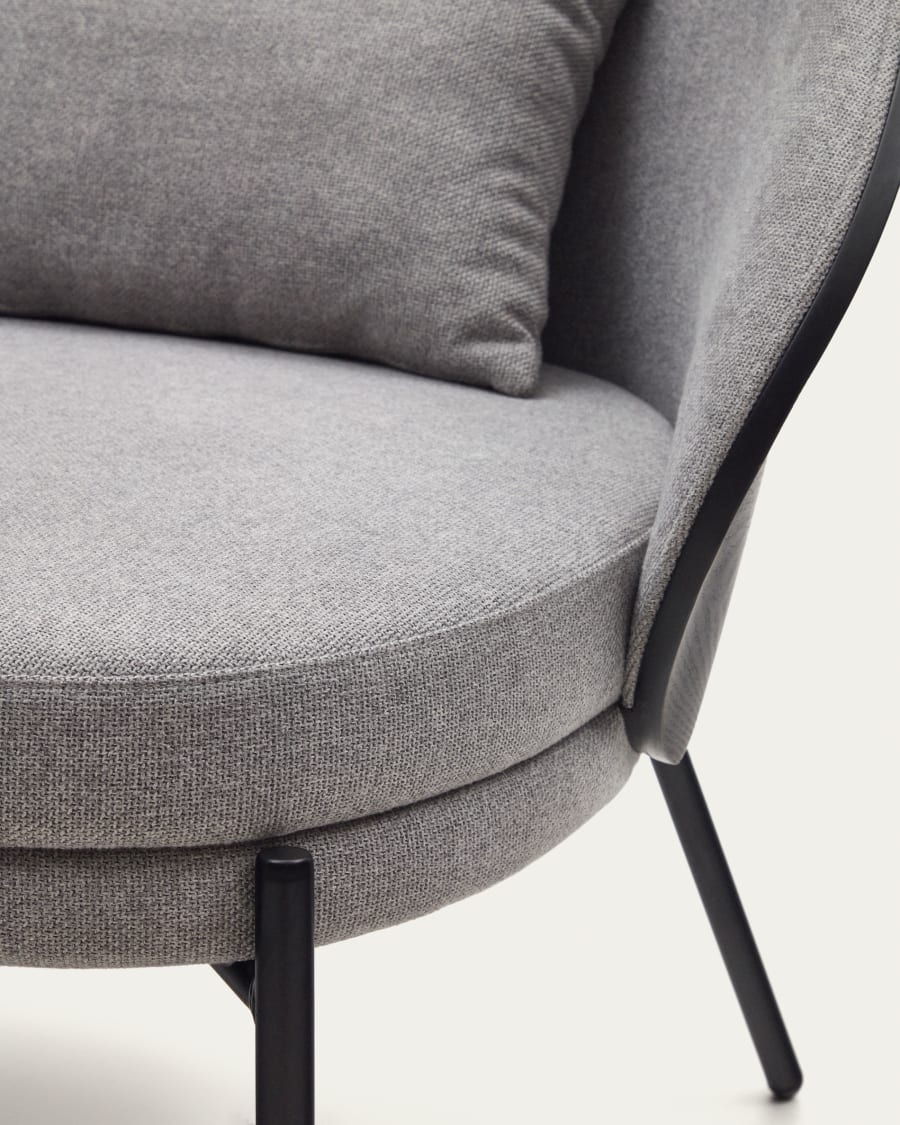 Eama light gray chair with black finish