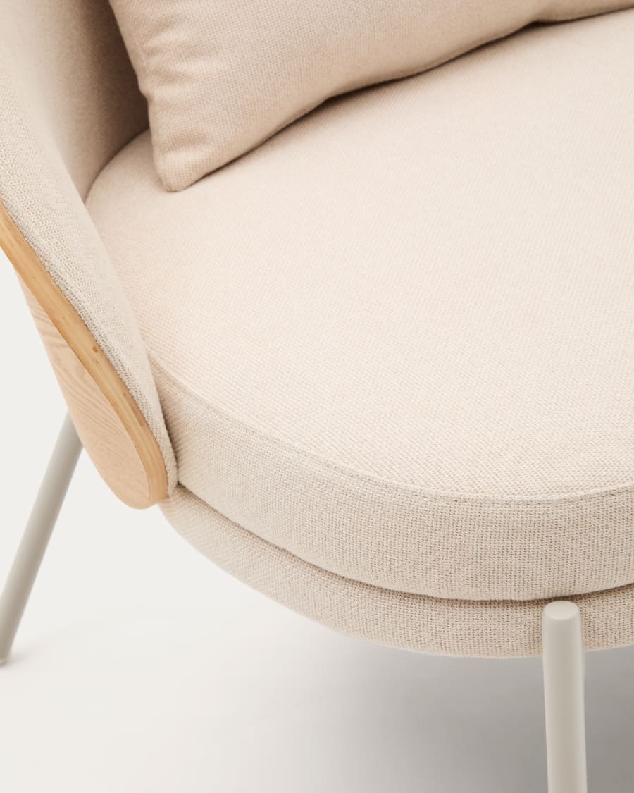 Eama beige szenil armchair with ash finish