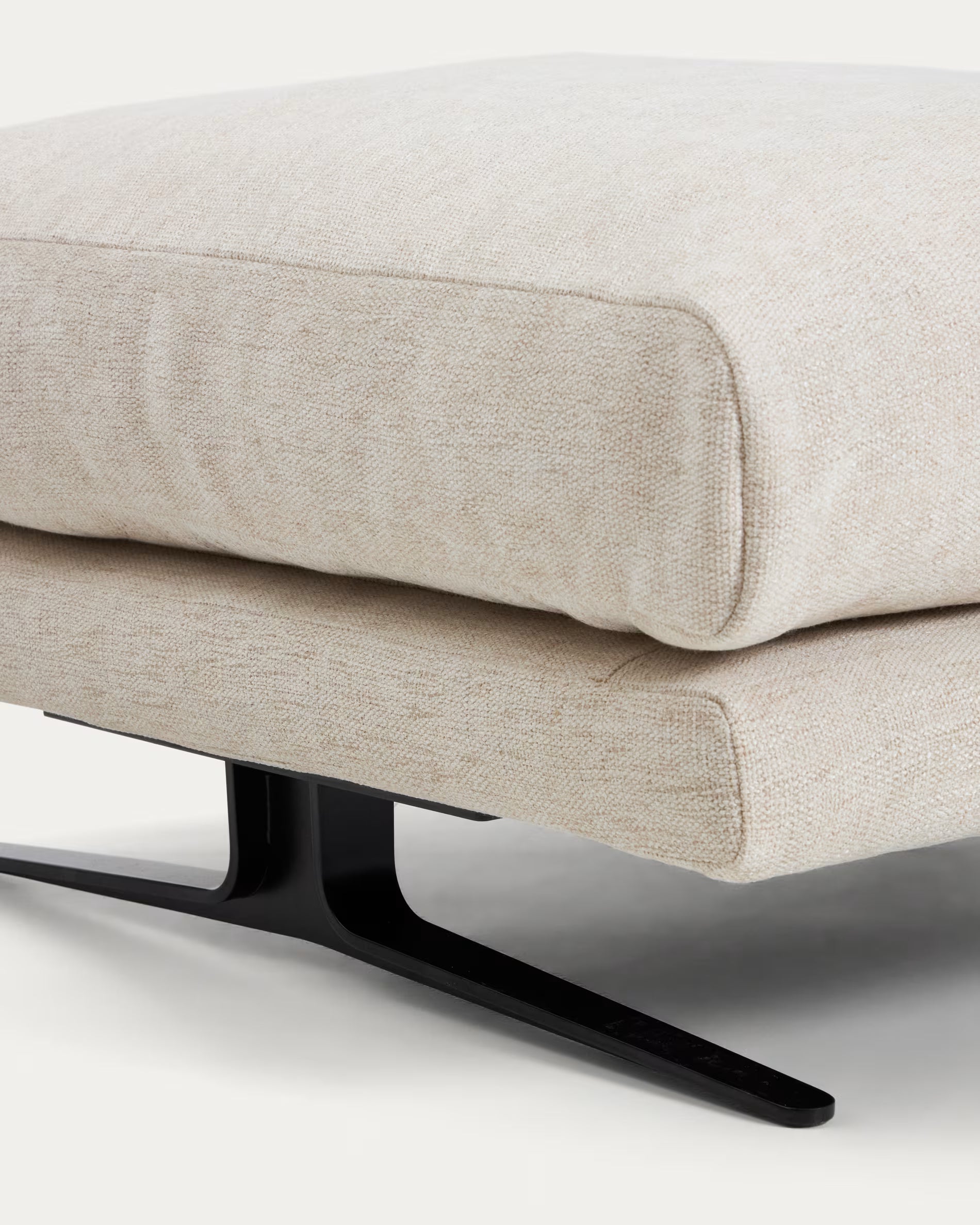 VELIRO Beige Footrest with Black Base
