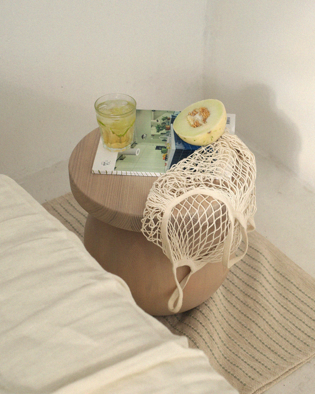 Coffee table wooden sleep