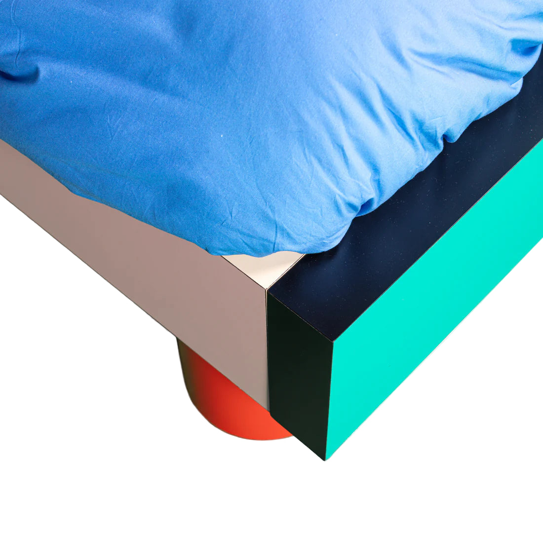 SUPERBED RED GRID pink with turquoise