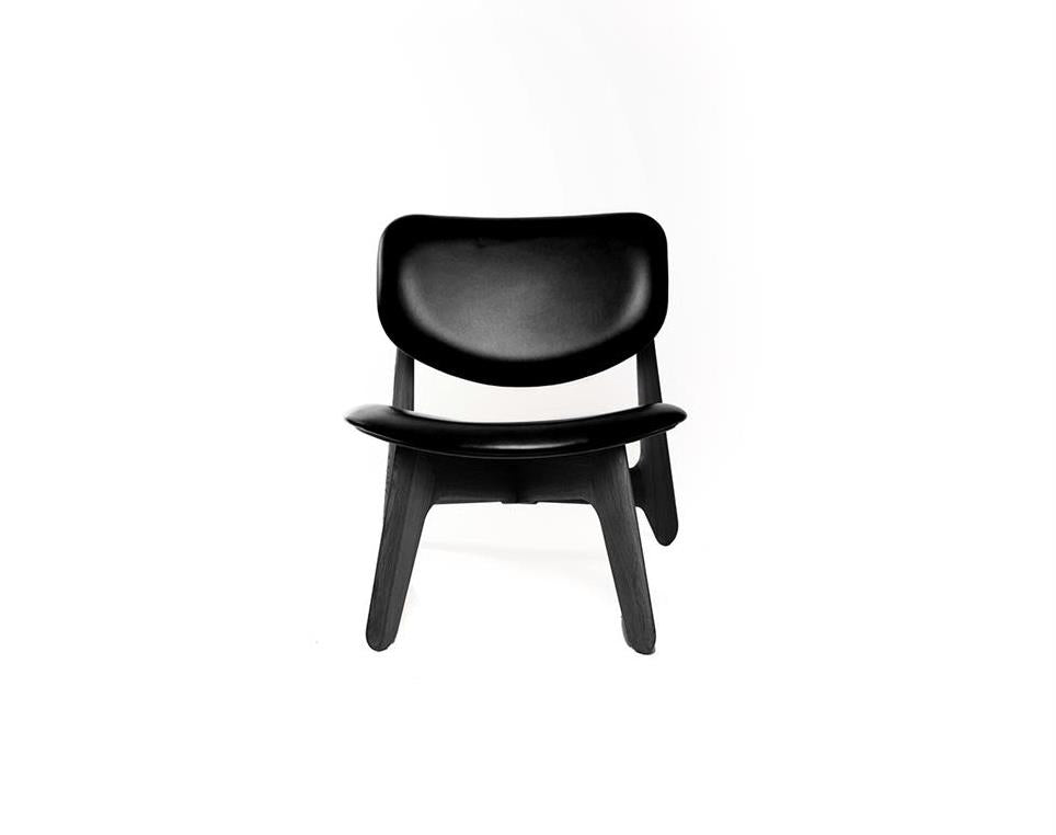 Slab armchair black leather with a black oak base