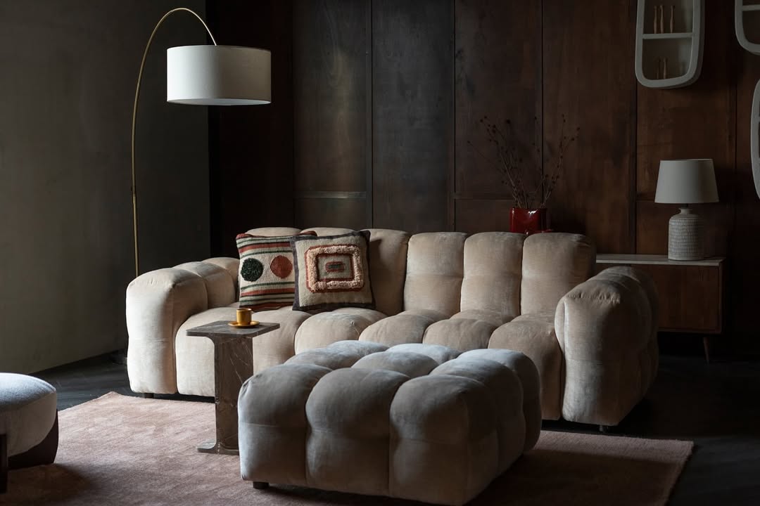 Hackman Puff Beige Velvet
