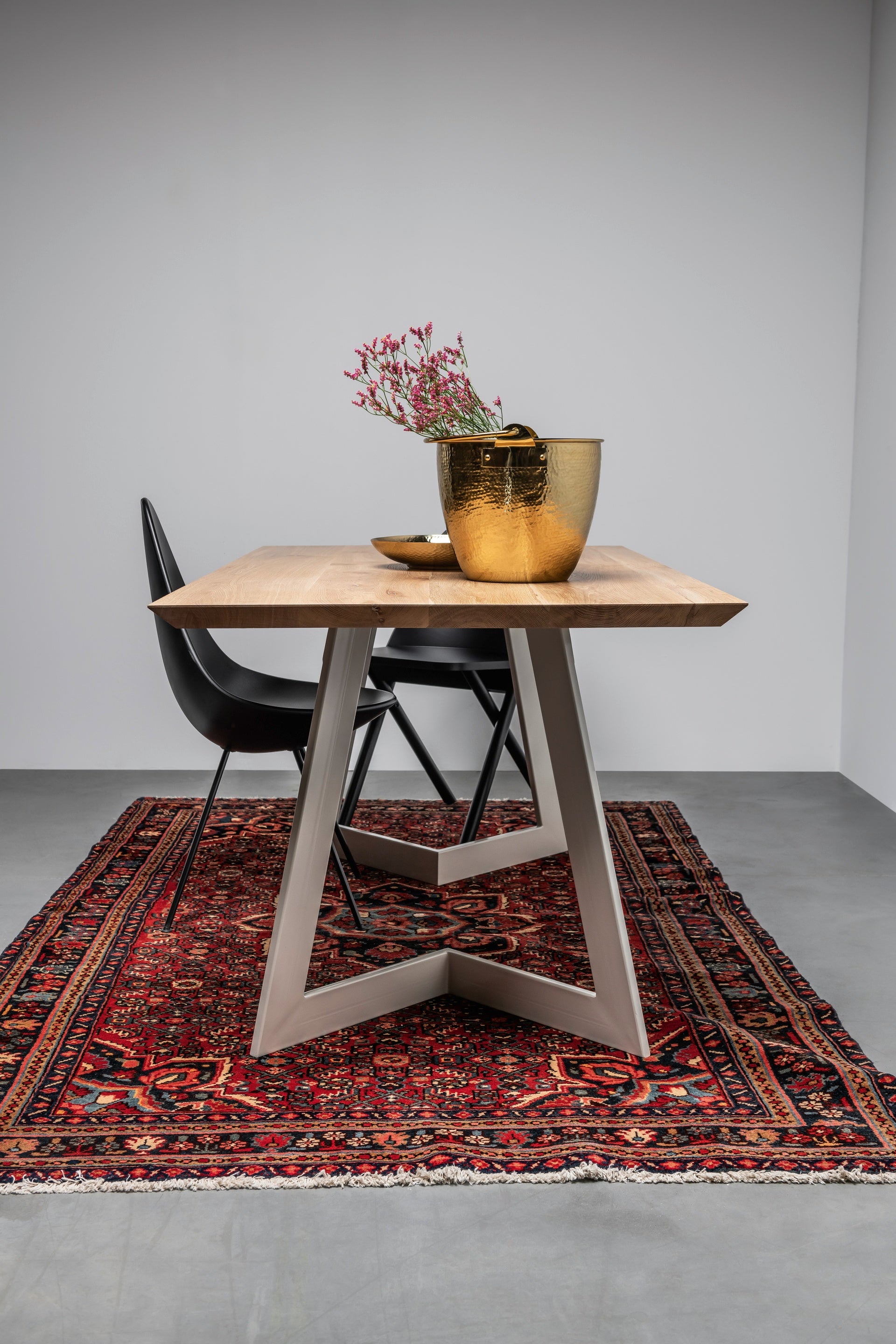 ANTONIO oak table top with steel base