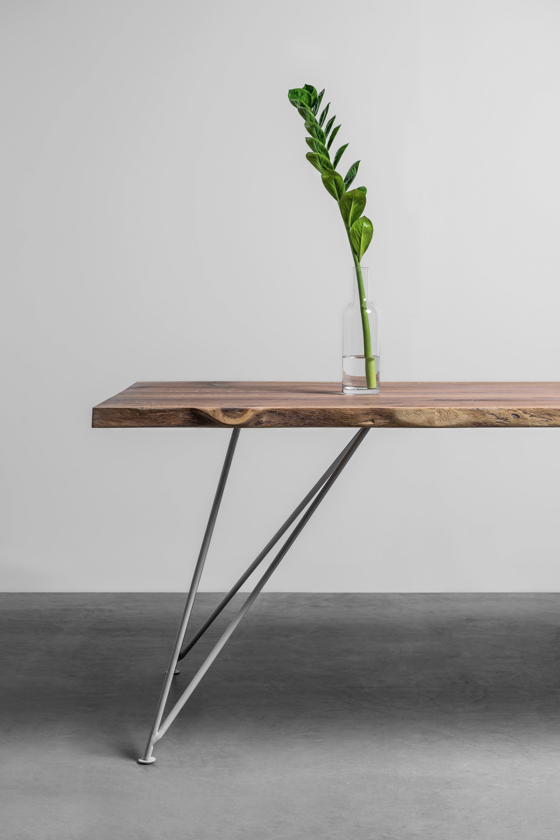 CLAIRE Table with Brushed Oak Top and Steel Base