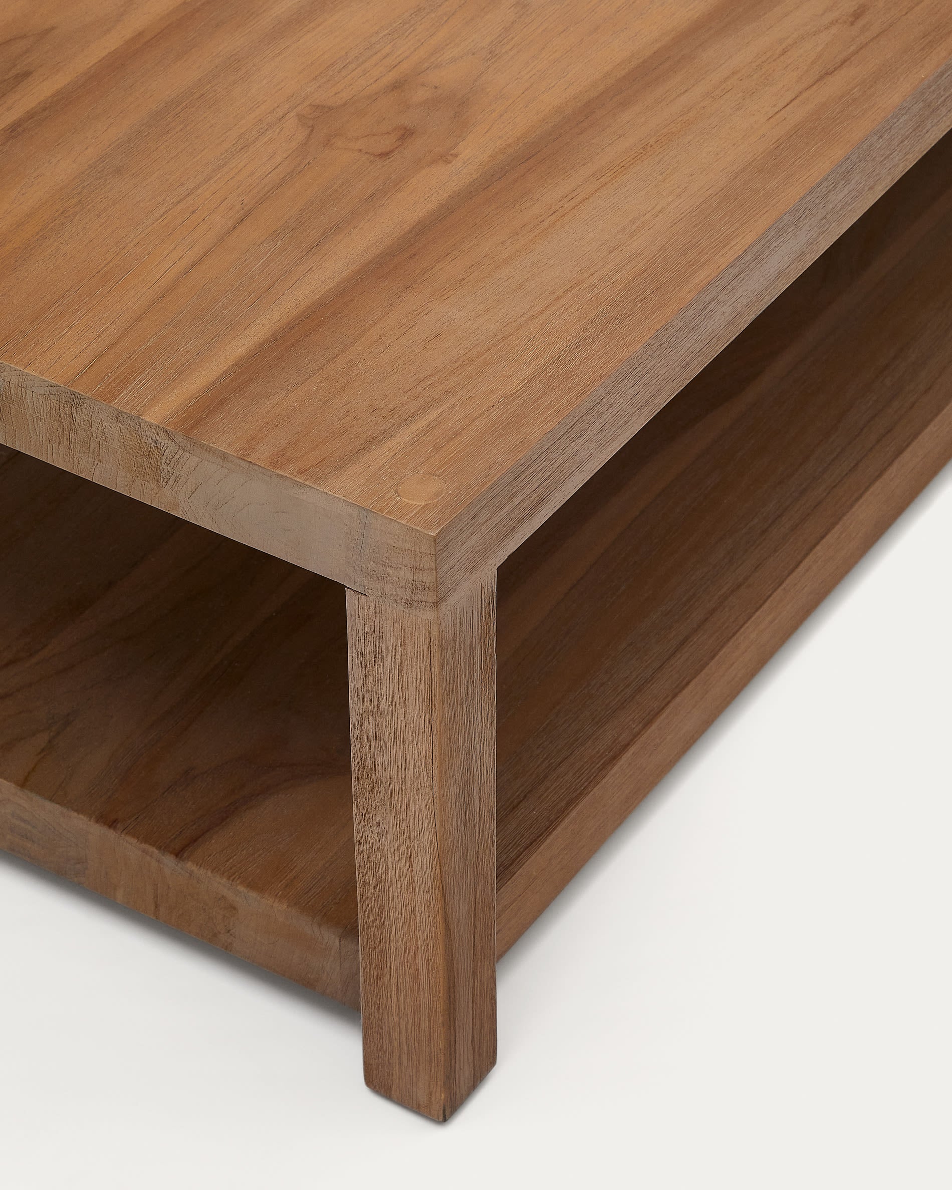 Square coffee table Sashi Towek wood