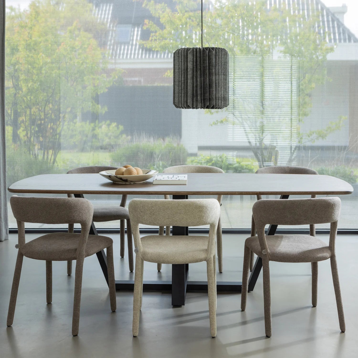 Beige Noble Stuhl