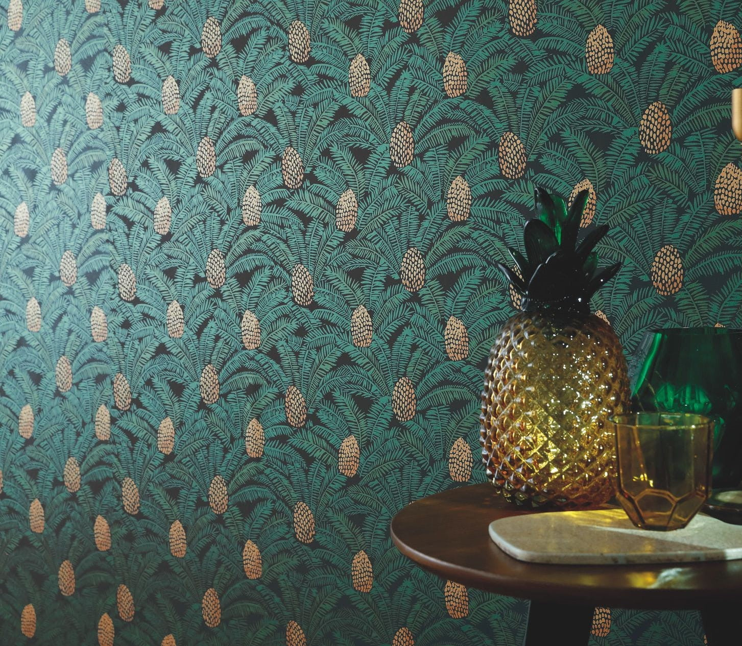 Structural wallpaper with a botanical motif PALMETA - SAPIN green with muted yellow
