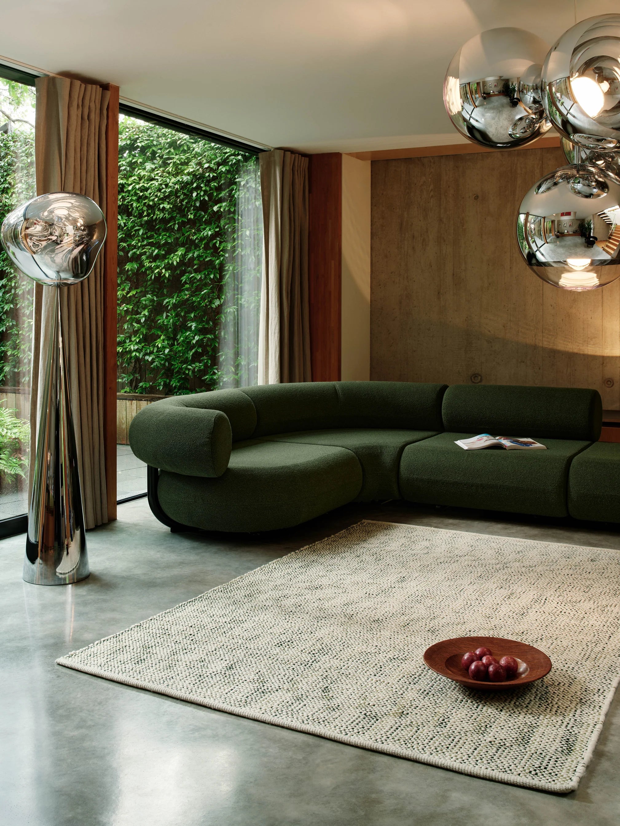 Cream TWEED rug with green