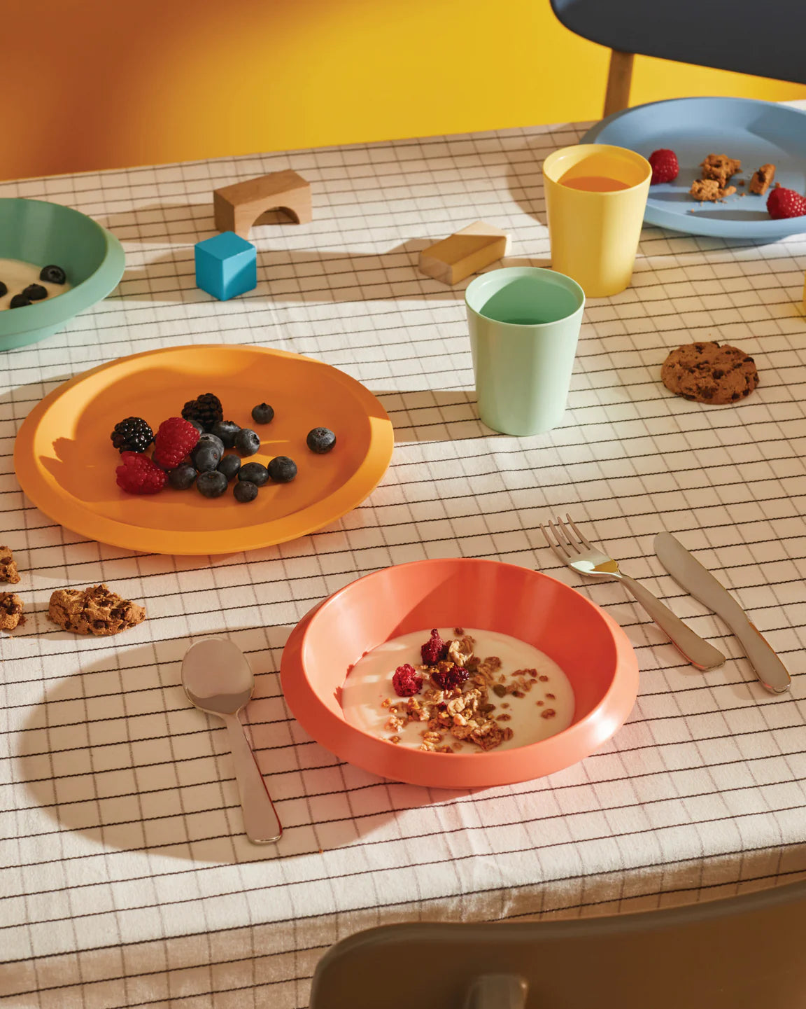 Table tableware for children giro kids melamin