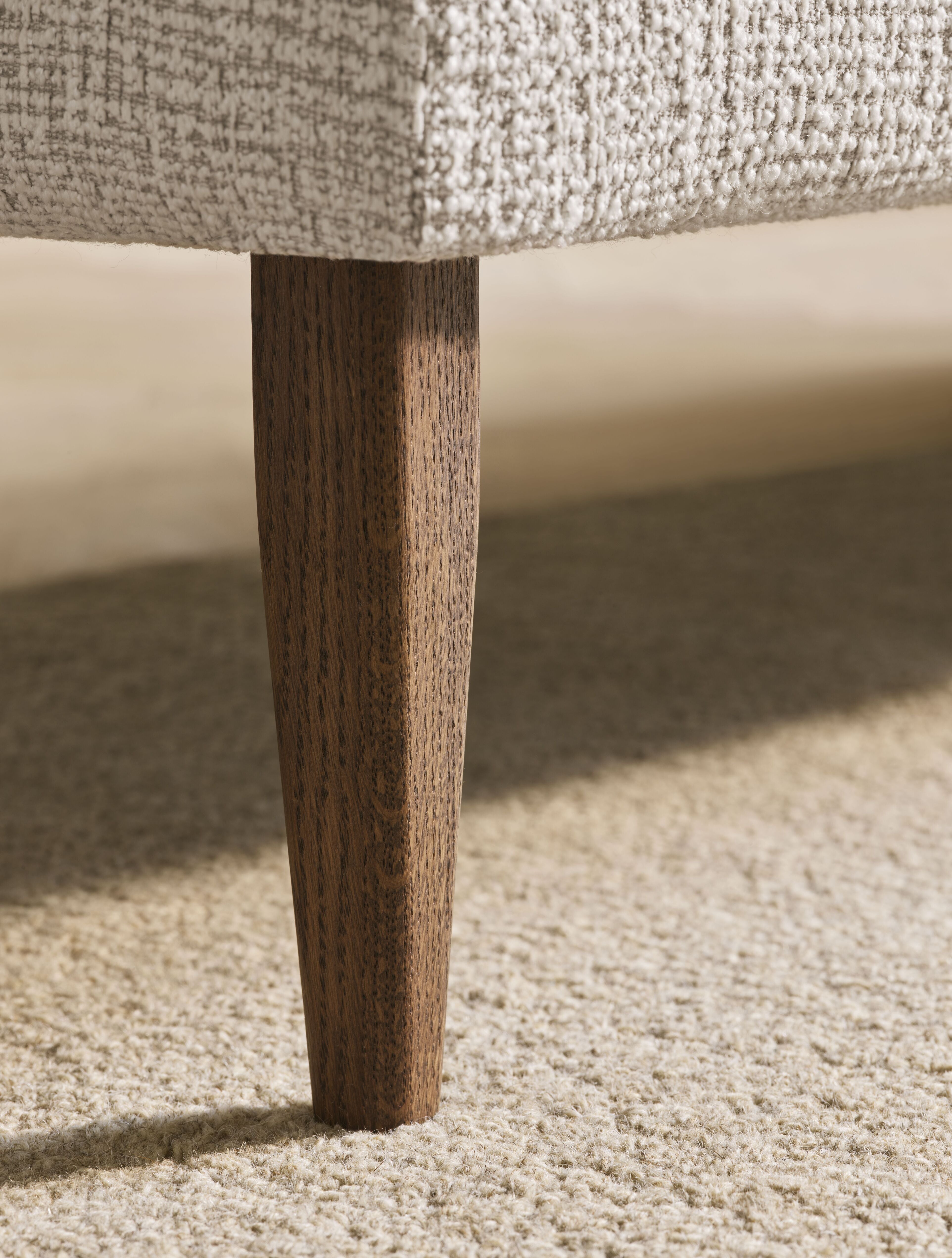 2.5-person sofa Veneda base made of bleached oak wood